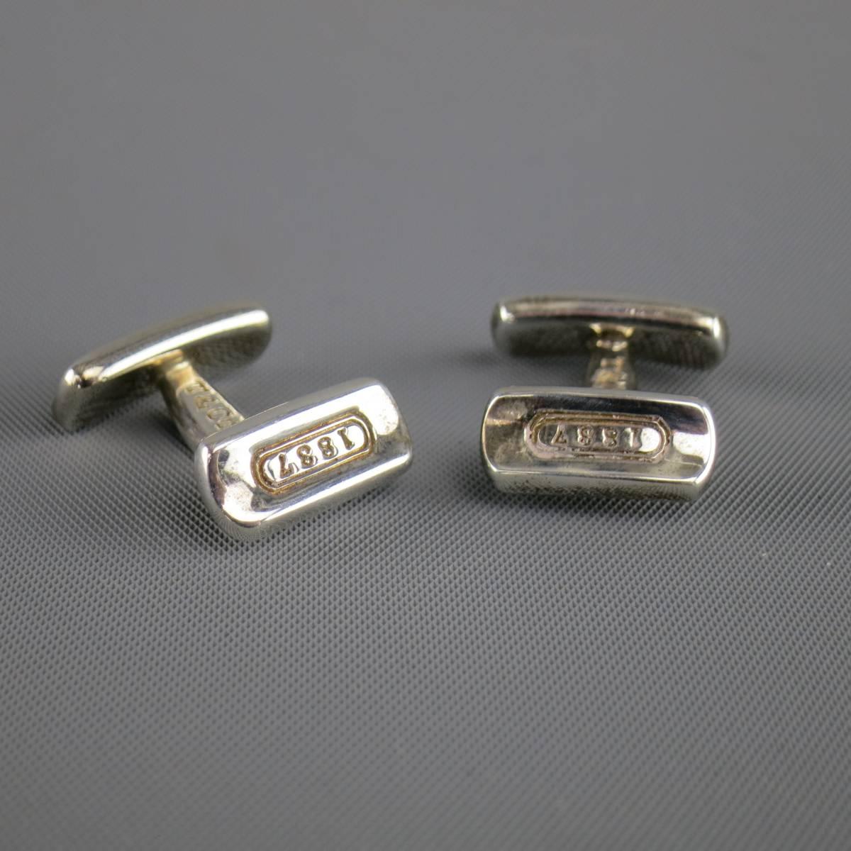 Vintage 1997 TIFFANY & CO. Sterling Silver 1887 Engraved Bar Cuff Links In Good Condition In San Francisco, CA