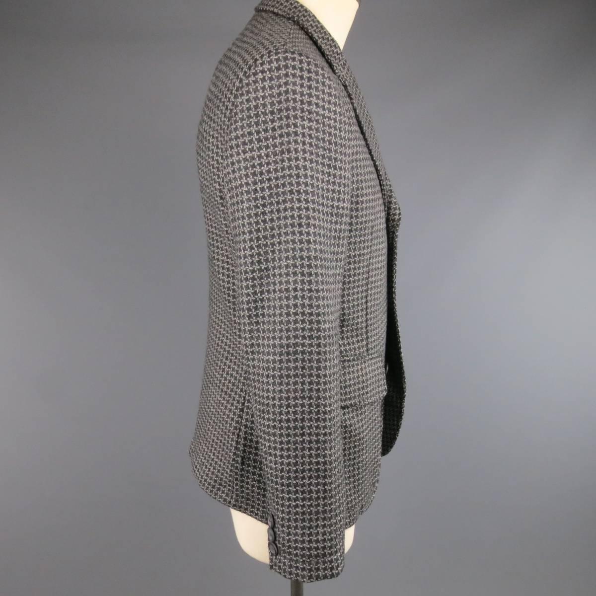 Men's EMPORIO ARMANI 40 Grey Houndstooth Wool Patch Pocket Sport Coat In Excellent Condition In San Francisco, CA