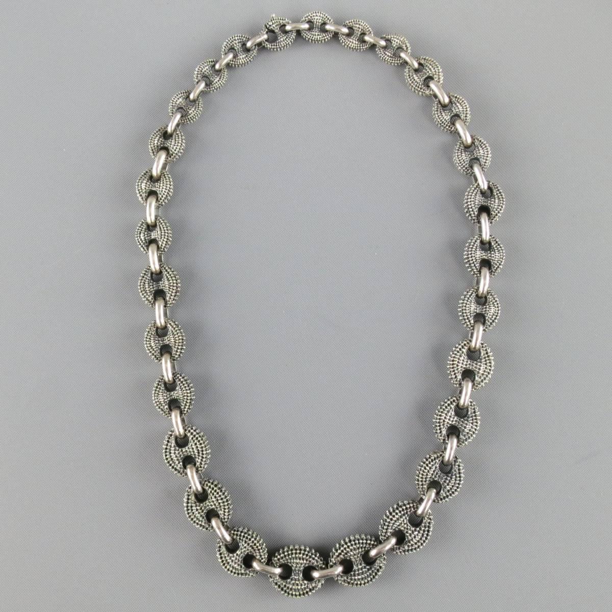 Women's Ugo Cacciatori Sterling Silver Thick Textured Chain link Necklace