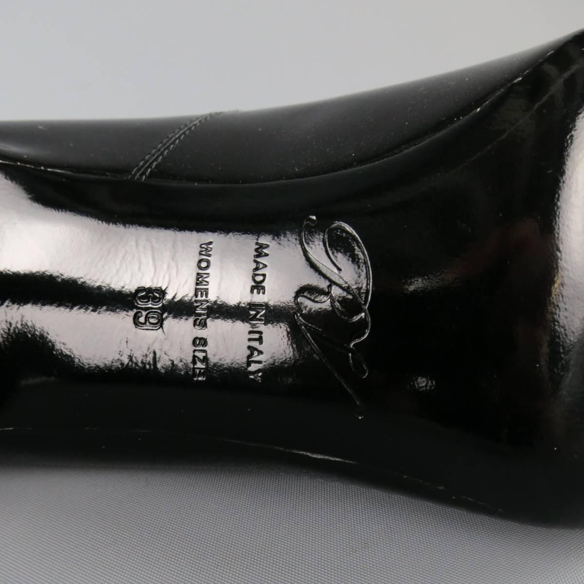 ROGER VIVIER Size 9 Black Patent Leather Silver Buckle Pumps 2