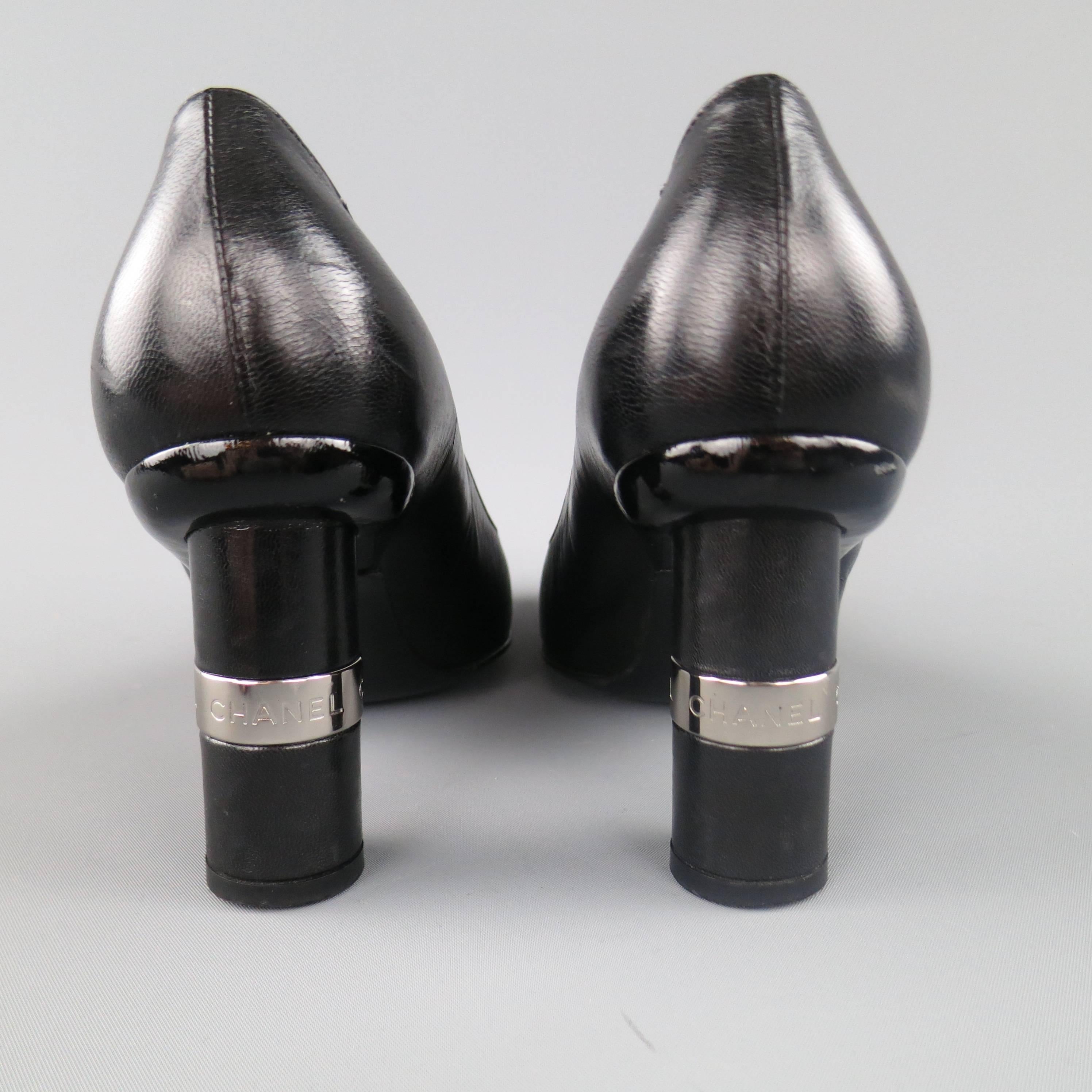 Vintage CHANEL Size 8.5 Black Leather Silver Logo Round Heel Pumps 1