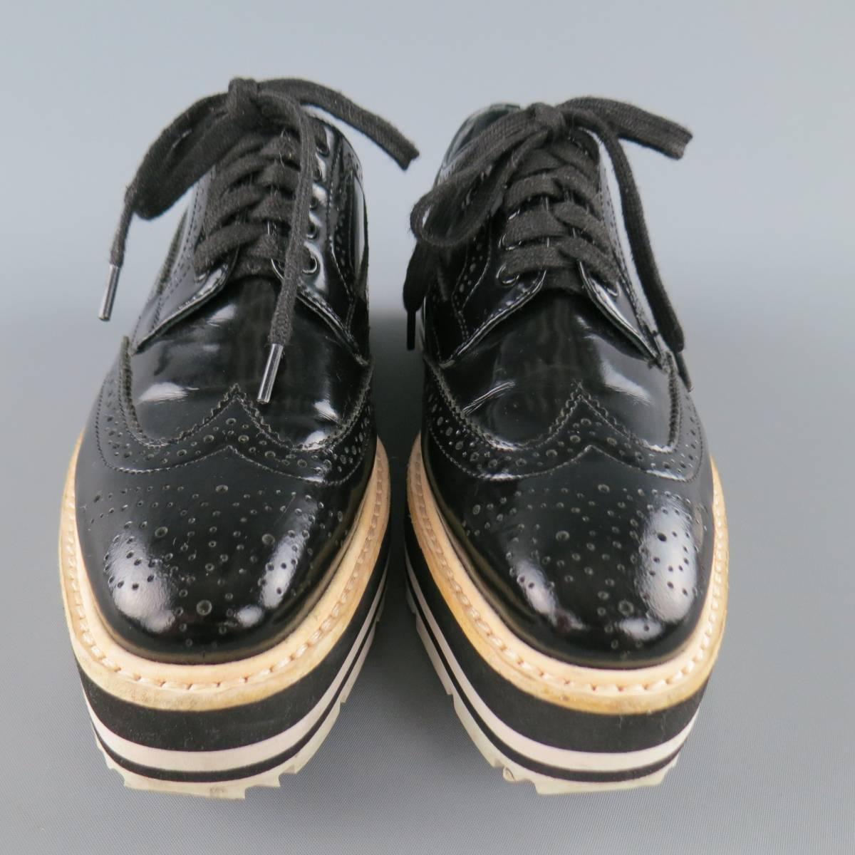 PRADA Size 6 Black Patent Leather Wingtip Platform Brougues In Good Condition In San Francisco, CA