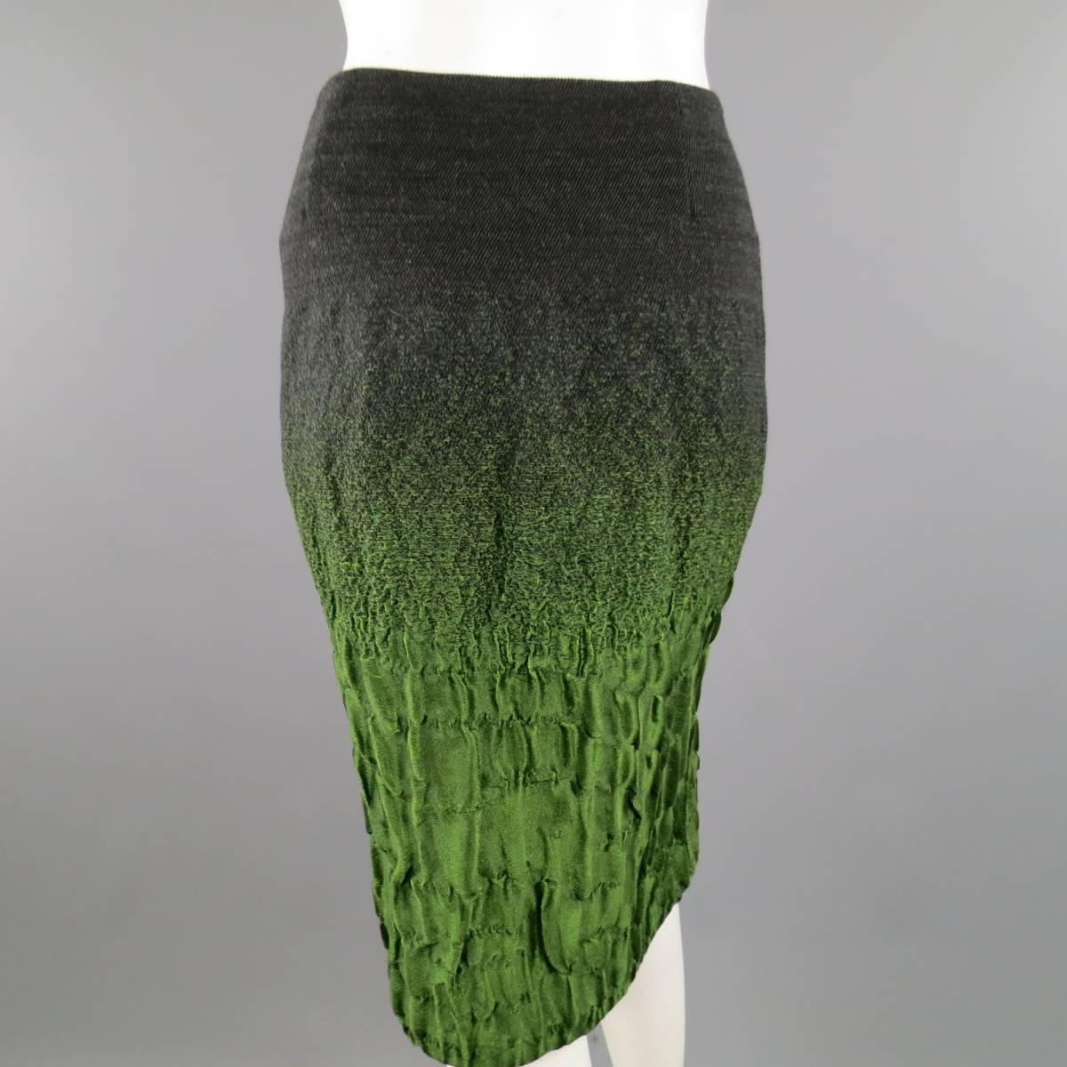 PRADA Size 10 Charcoal & Green Ombre Gradient Textured Fall 2007 Skirt In Good Condition In San Francisco, CA