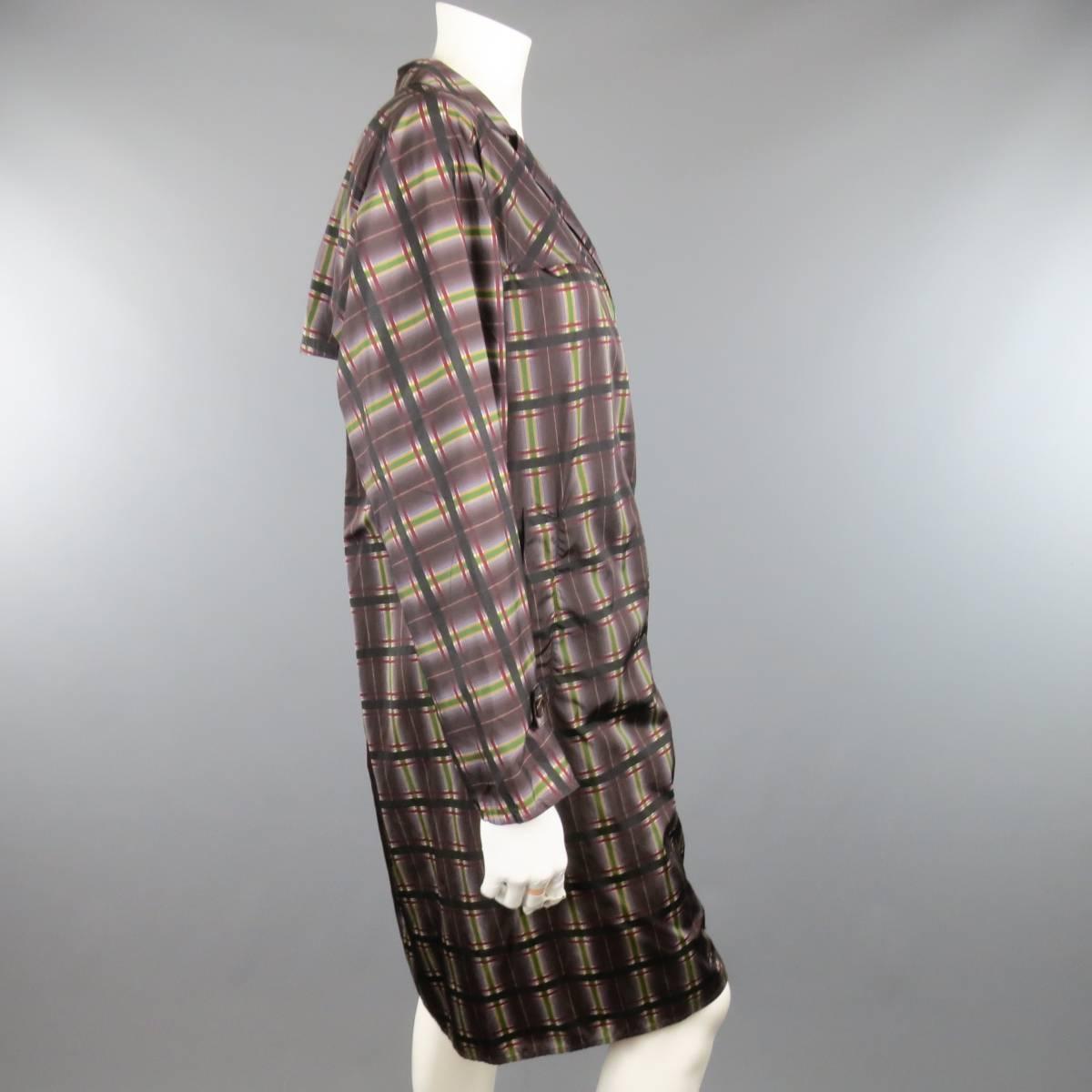 PRADA Size S Taupe Multi-Color Plaid Nylon Trench Coat In Excellent Condition In San Francisco, CA