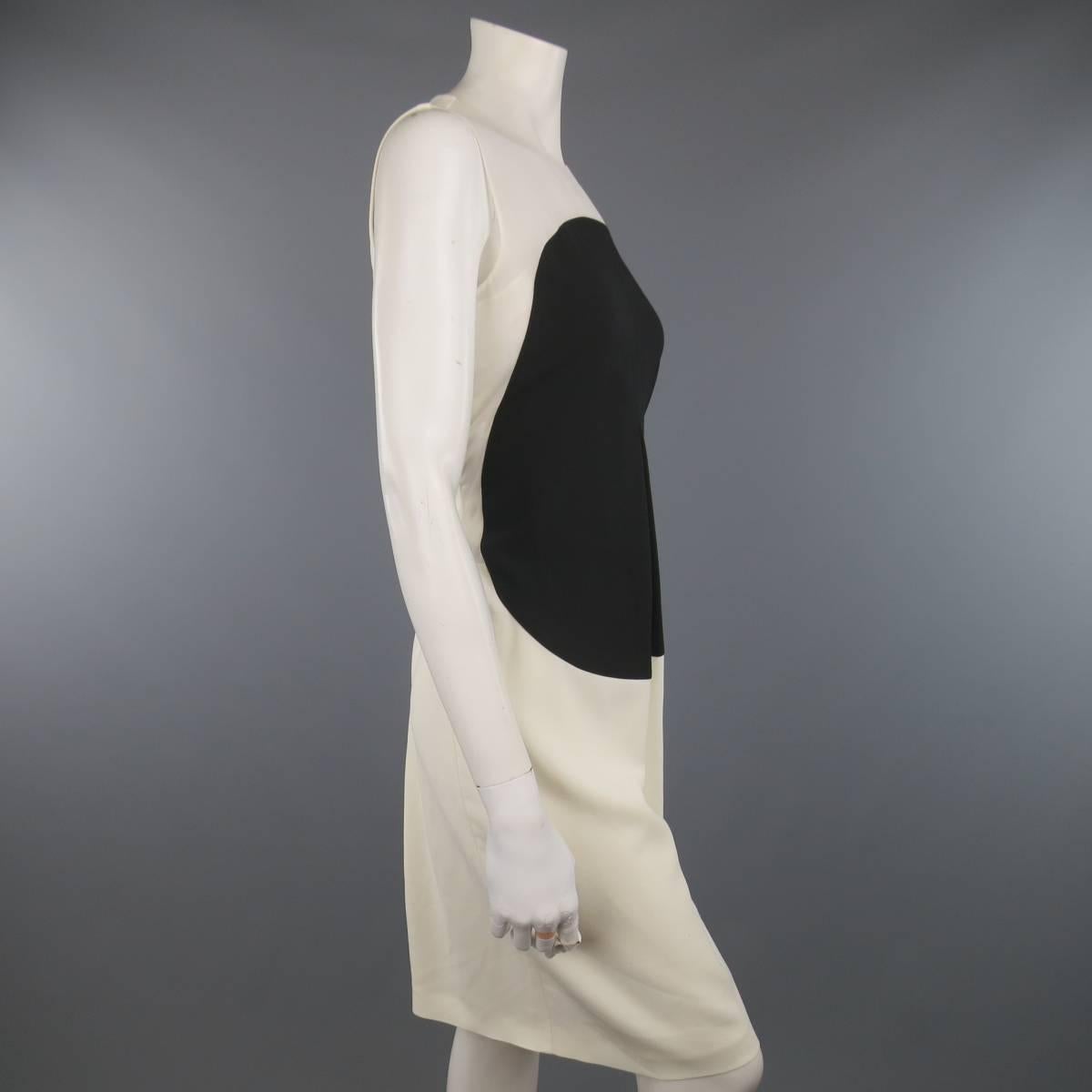 Calvin Klein Collection Cream and Black Circle Pleat Sleeveless Shift Dress In New Condition In San Francisco, CA