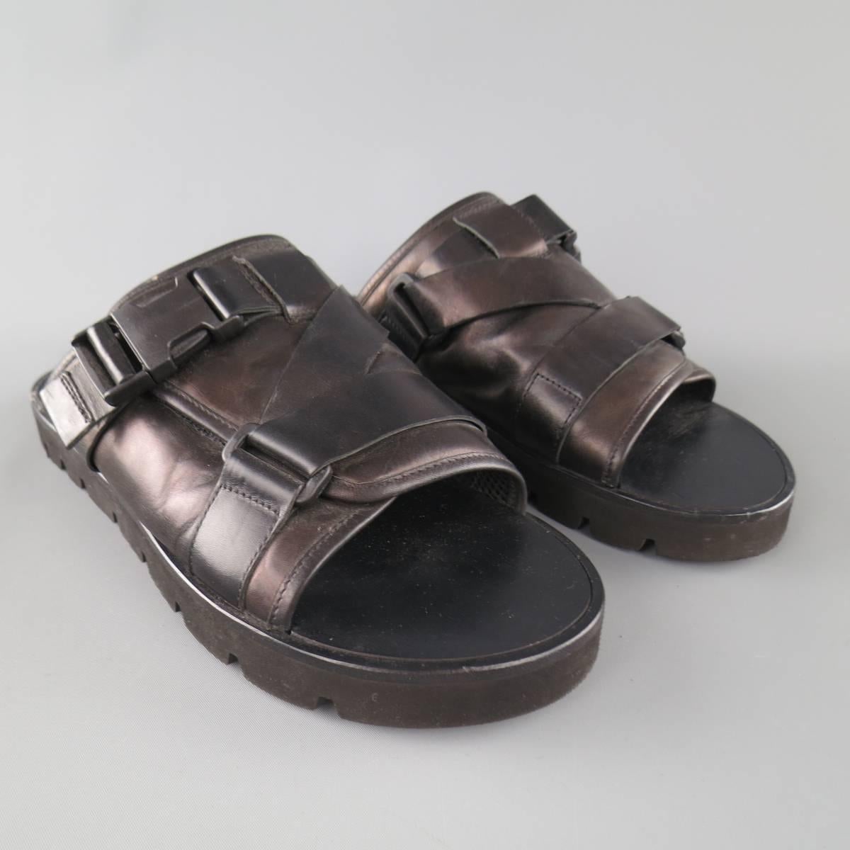 Men's MSGM Size 10 Black Leather Thick Buckle Strap Sandals In Good Condition In San Francisco, CA
