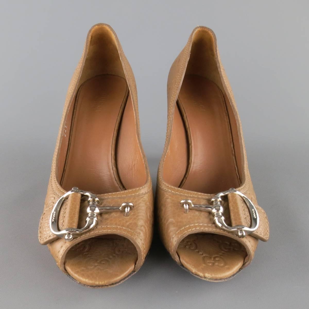 GUCCI Size 8 Tan Monogram Embossed Leather Peep Toe Horsebit Pumps In Good Condition In San Francisco, CA