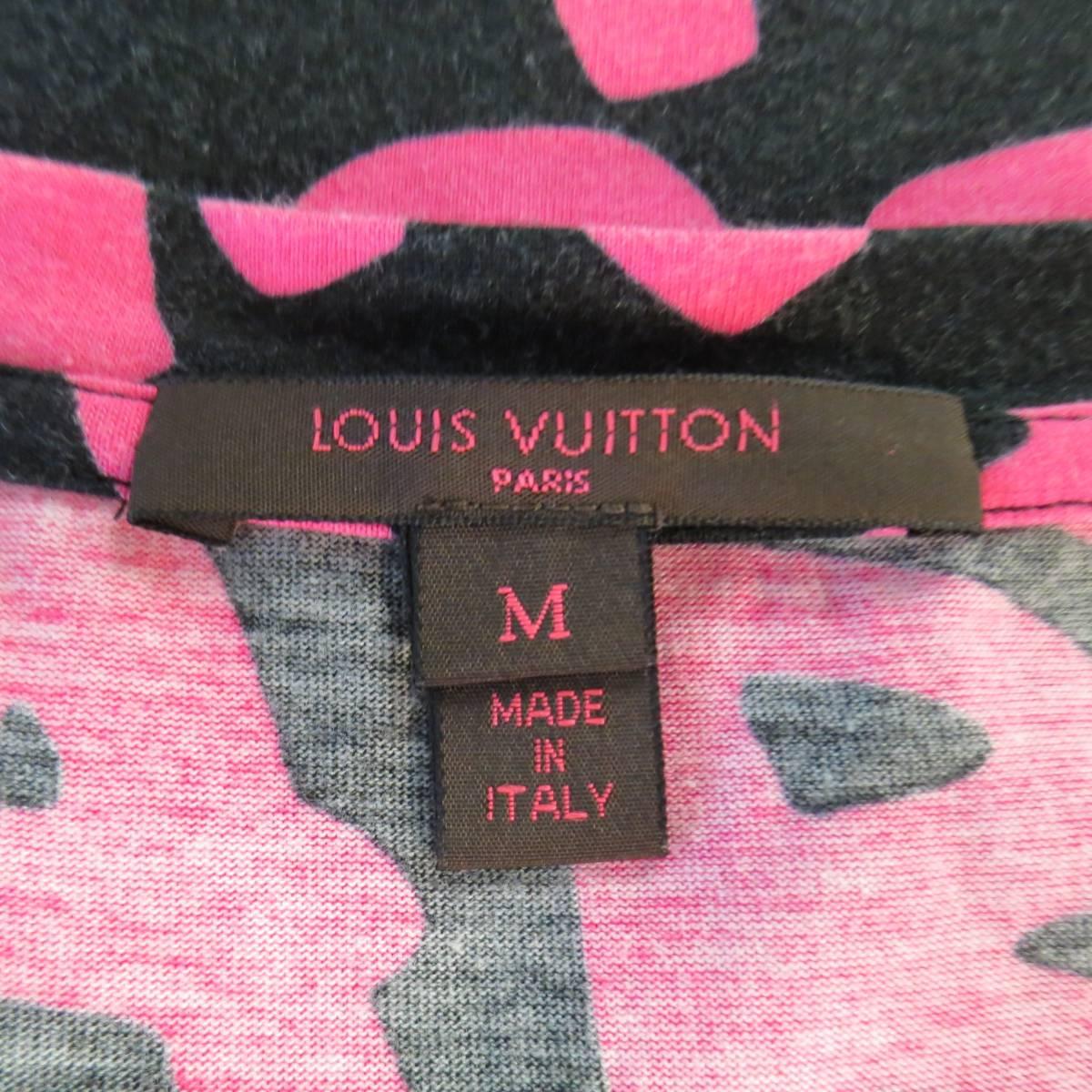 Women's or Men's LOUIS VUITTON Size M Black & Pink STEPHEN SPROUSE Graffitti Print V Neck T-shirt