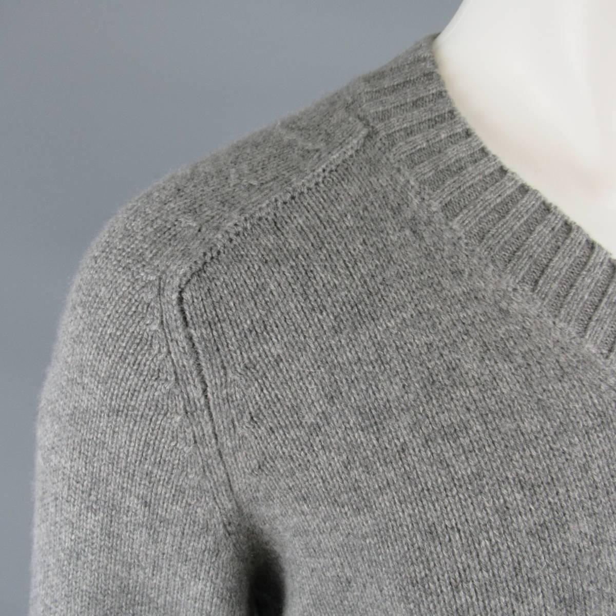 Gray Men's BRUNELLO CUCINELLI Size XS Grey Knitted Cashmere V Neck Sweater