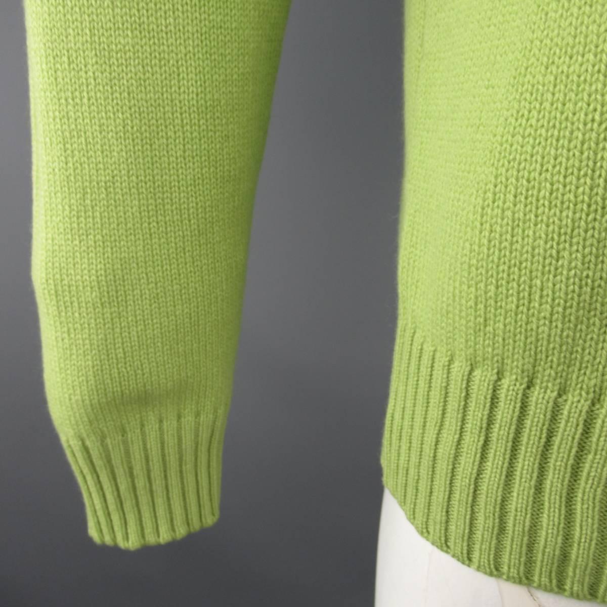 Men's LORO PIANA Size M Light Green Knitted Cashmere Crewneck Pullover In Good Condition In San Francisco, CA