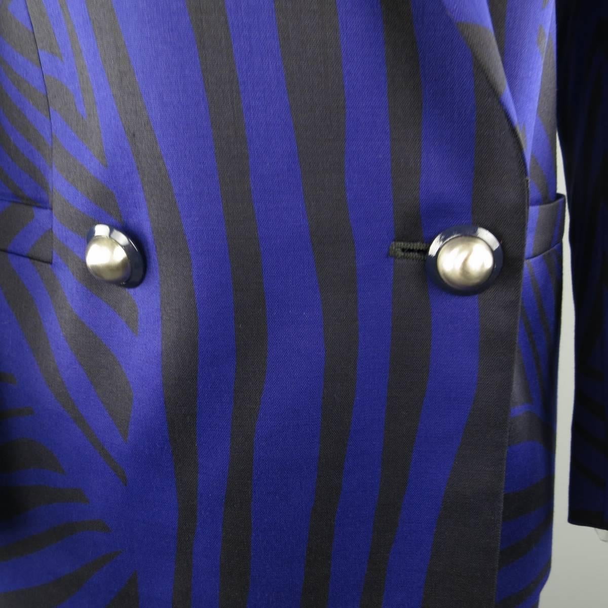 GIANNI VERSACE 1980s Size 8 Purple & Black Tribal Print Wool Skirt Suit In Excellent Condition In San Francisco, CA