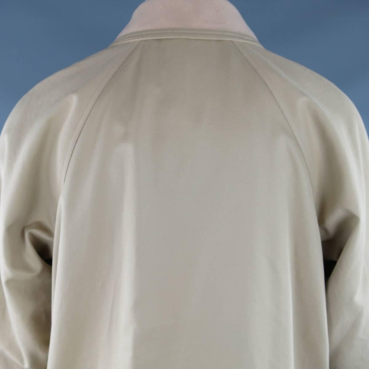 1990s GIANNI VERSACE Size L Khaki Twill Fleece Lining Belted Coat 3