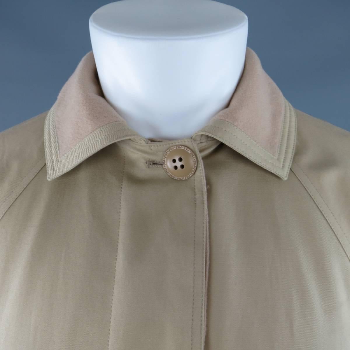 1990s GIANNI VERSACE Size L Khaki Twill Fleece Lining Belted Coat In Good Condition In San Francisco, CA