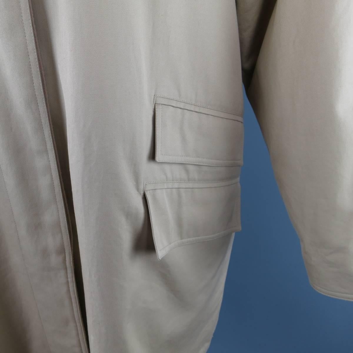 Women's or Men's 1990s GIANNI VERSACE Size L Khaki Twill Fleece Lining Belted Coat