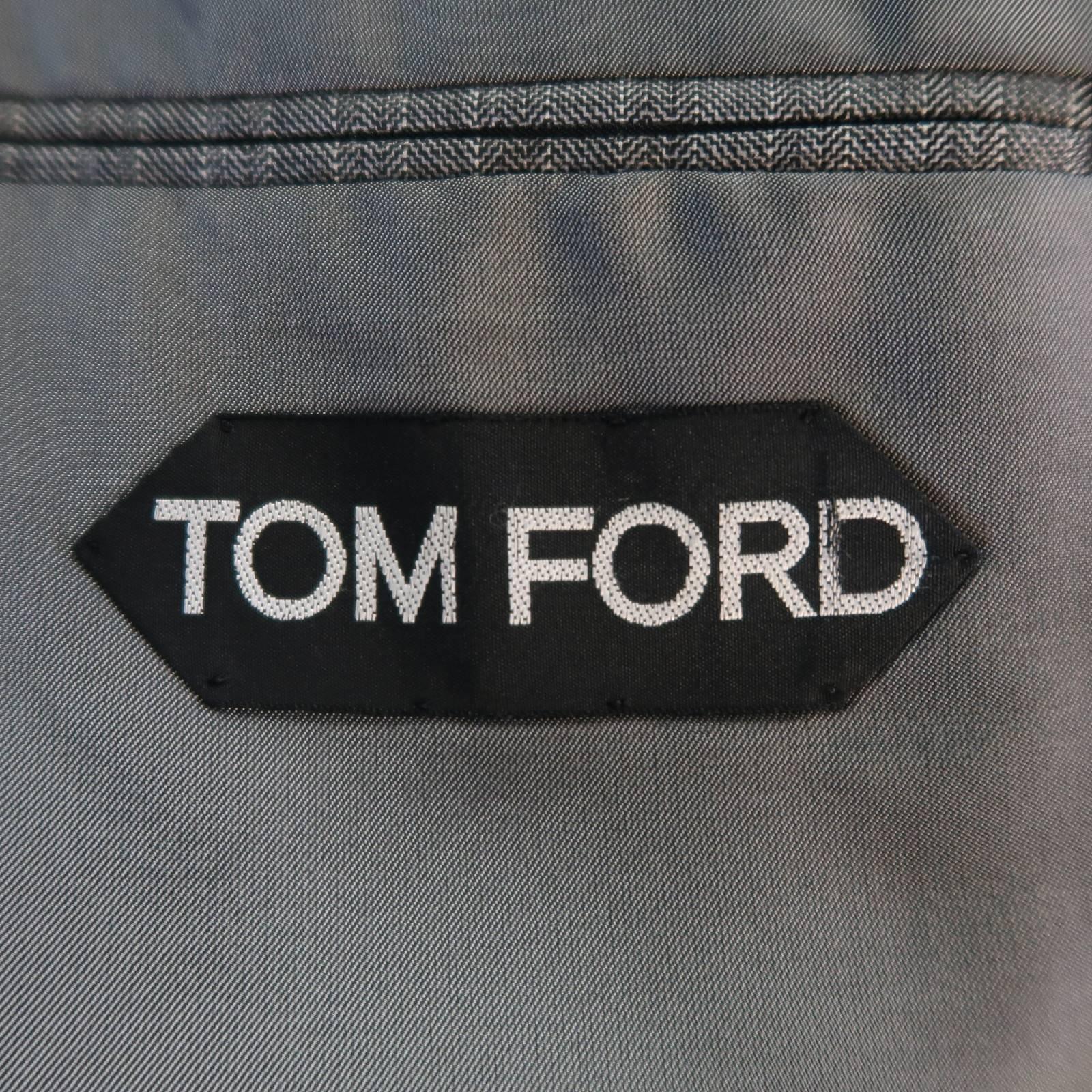 Tom Ford Suit - Men's Grey Herringbone Wool Peak Lapel Jacket & Pants 2