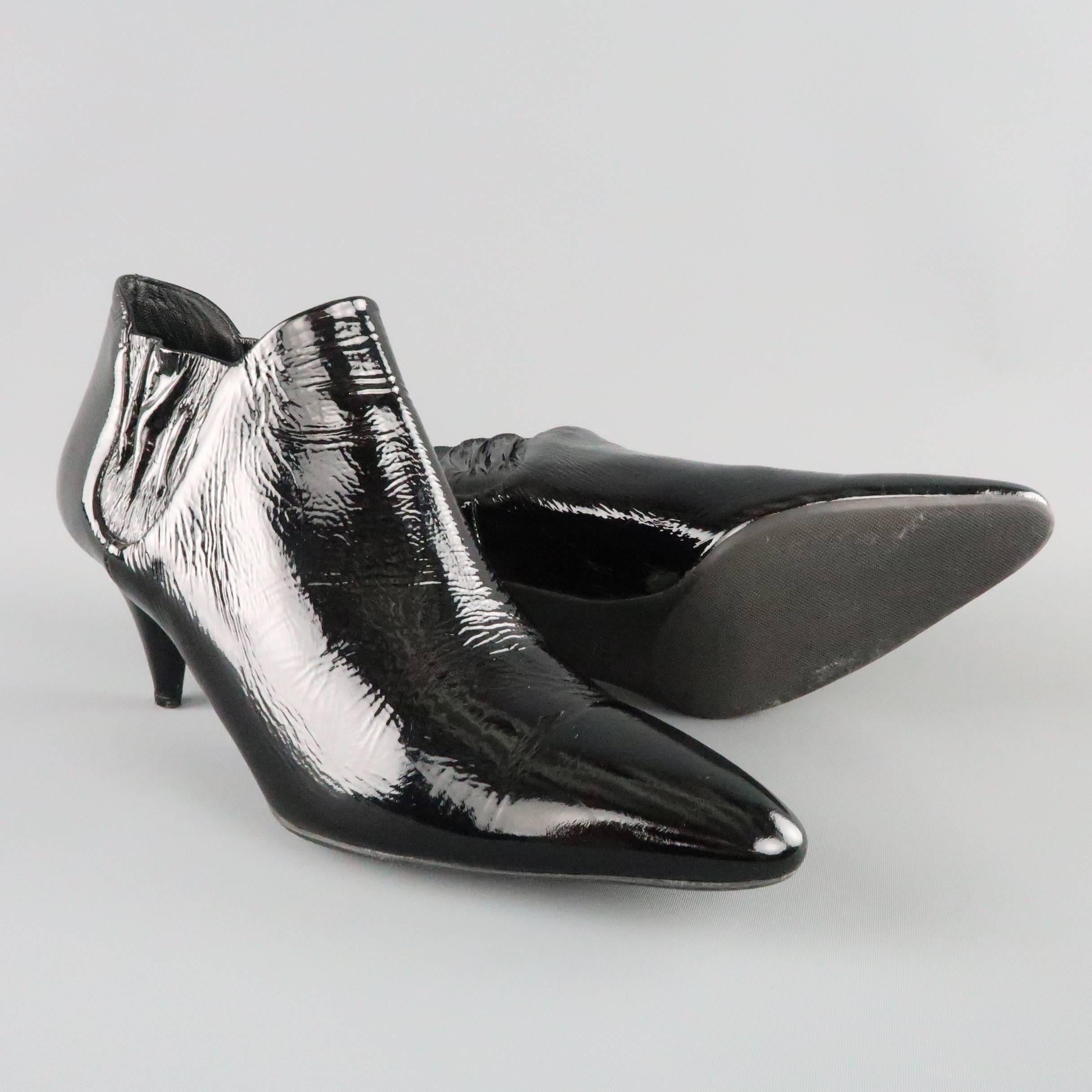 PRADA Size 7.5 Black Textured Patent Leather Pointed Kitten Heel Booties In Excellent Condition In San Francisco, CA