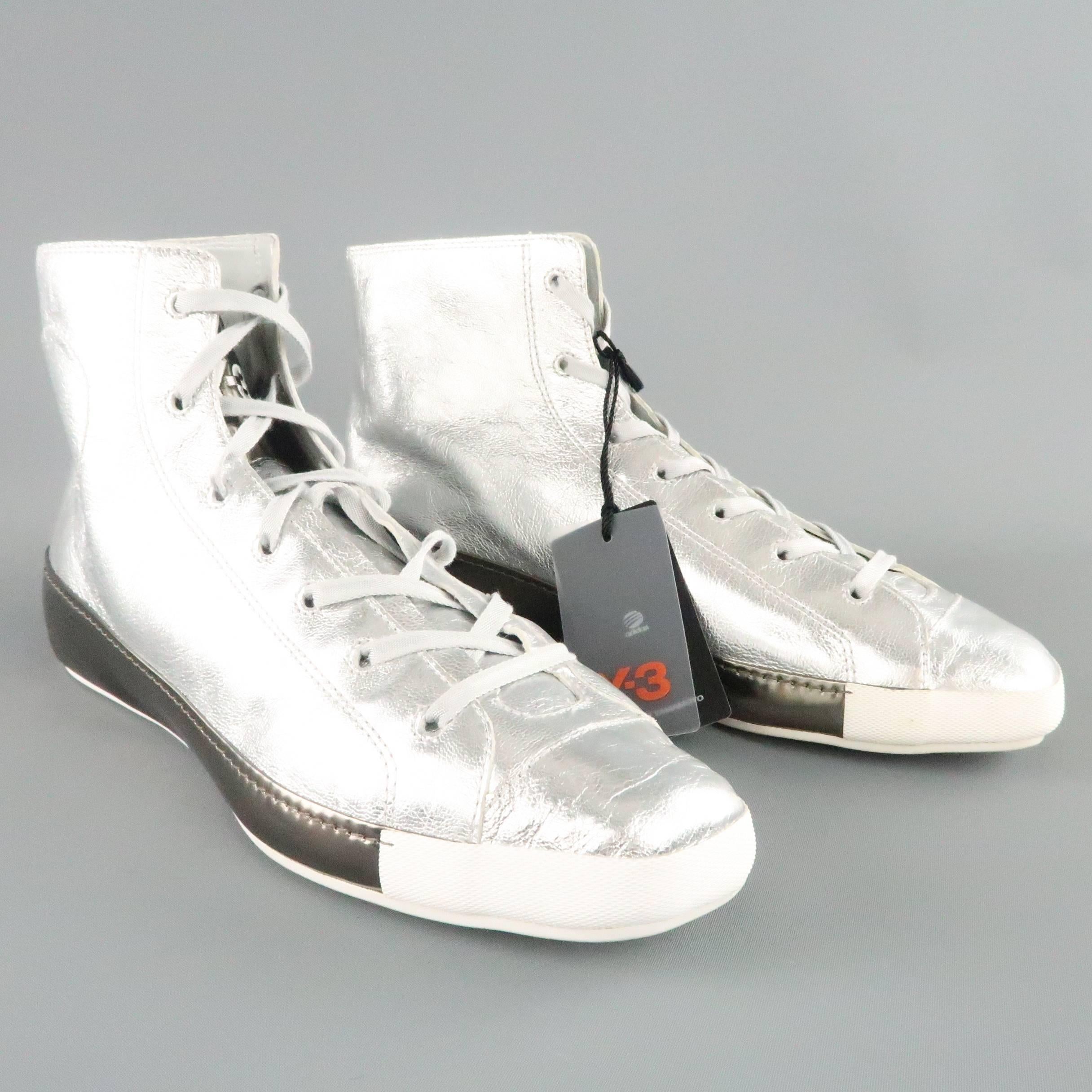 Y-3 by Yohji Yamamoto Size 10.5 Metallic Silver Leather High Top Sneakers In New Condition In San Francisco, CA