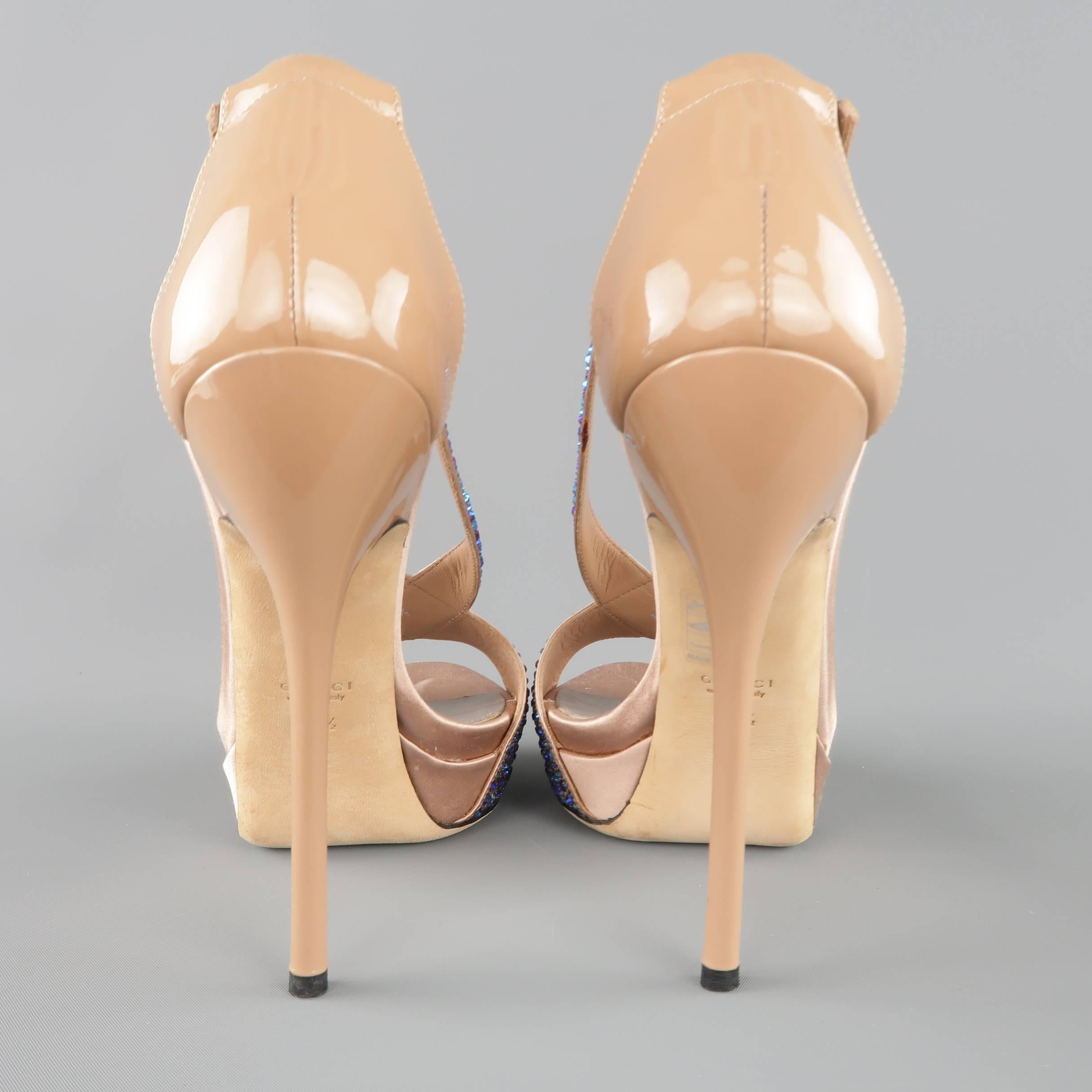 Beige GUCCI Size 8.5 Tan Silk & Patent Leather Blue Rhinestone Sofia Etoile Sandals