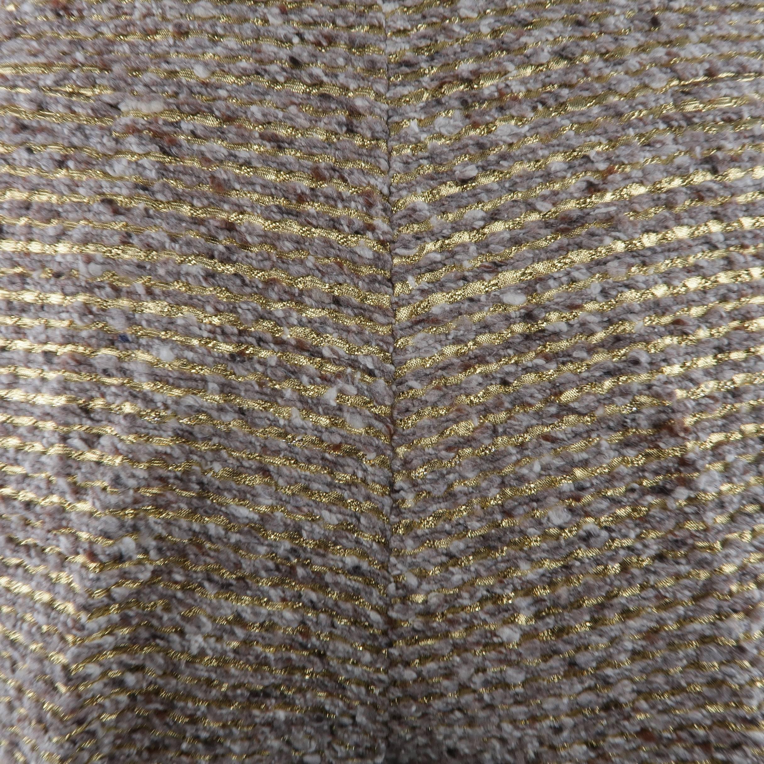 CHLOE Size 2 Metallic Gold & Beige Wool / Silk Striped Tweed Shorts In Excellent Condition In San Francisco, CA