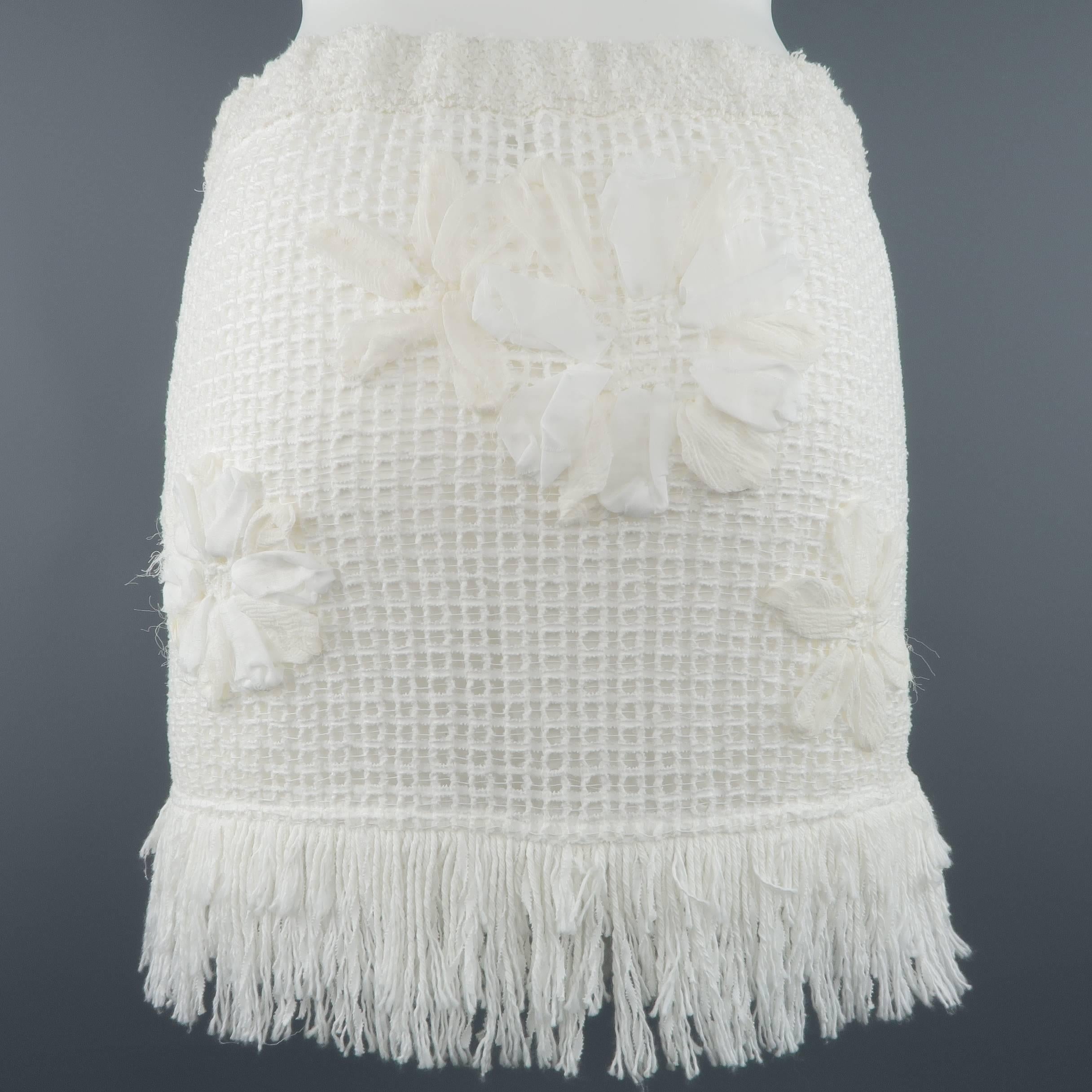 CHANEL Size 4 White Cotton Mesh Knit Floral Applique Fringe Mini Skirt 1