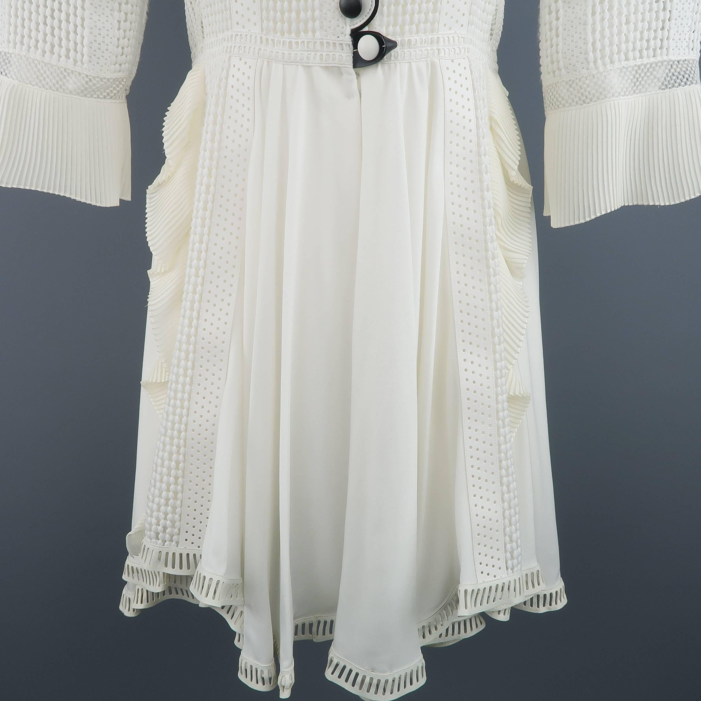 Louis Vuitton Size 4 White Crochet and Perforated Leather Ruffle Dress In Excellent Condition In San Francisco, CA