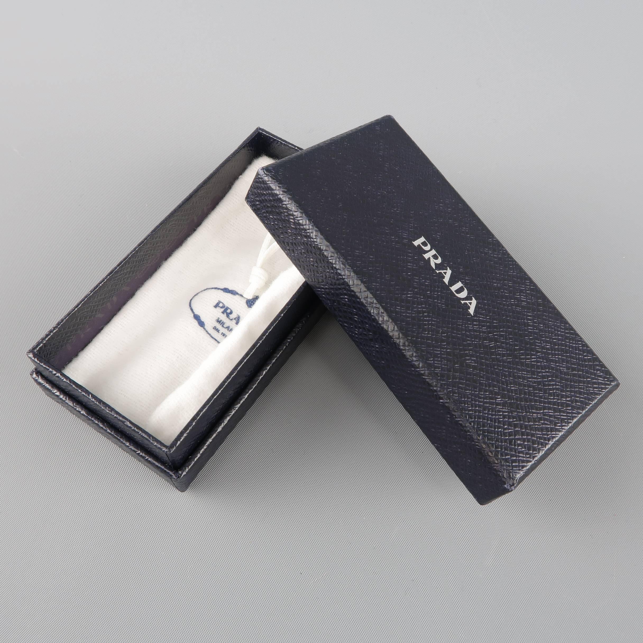 PRADA Noir Rouge & Bleu Matériaux mixtes Plaque émail Sid Robot Porte-clés $285.00 6