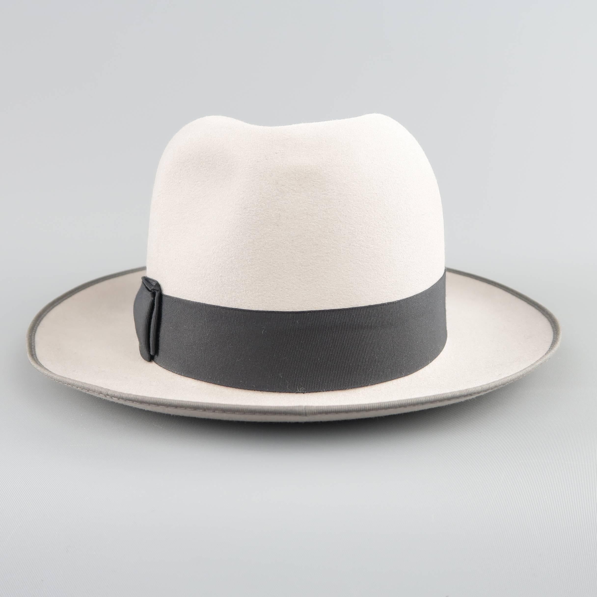 OPTIMO for WILKES BASHFORD Size 7 3/8 Light Gray Felt Fedora Hat With Box In Excellent Condition In San Francisco, CA