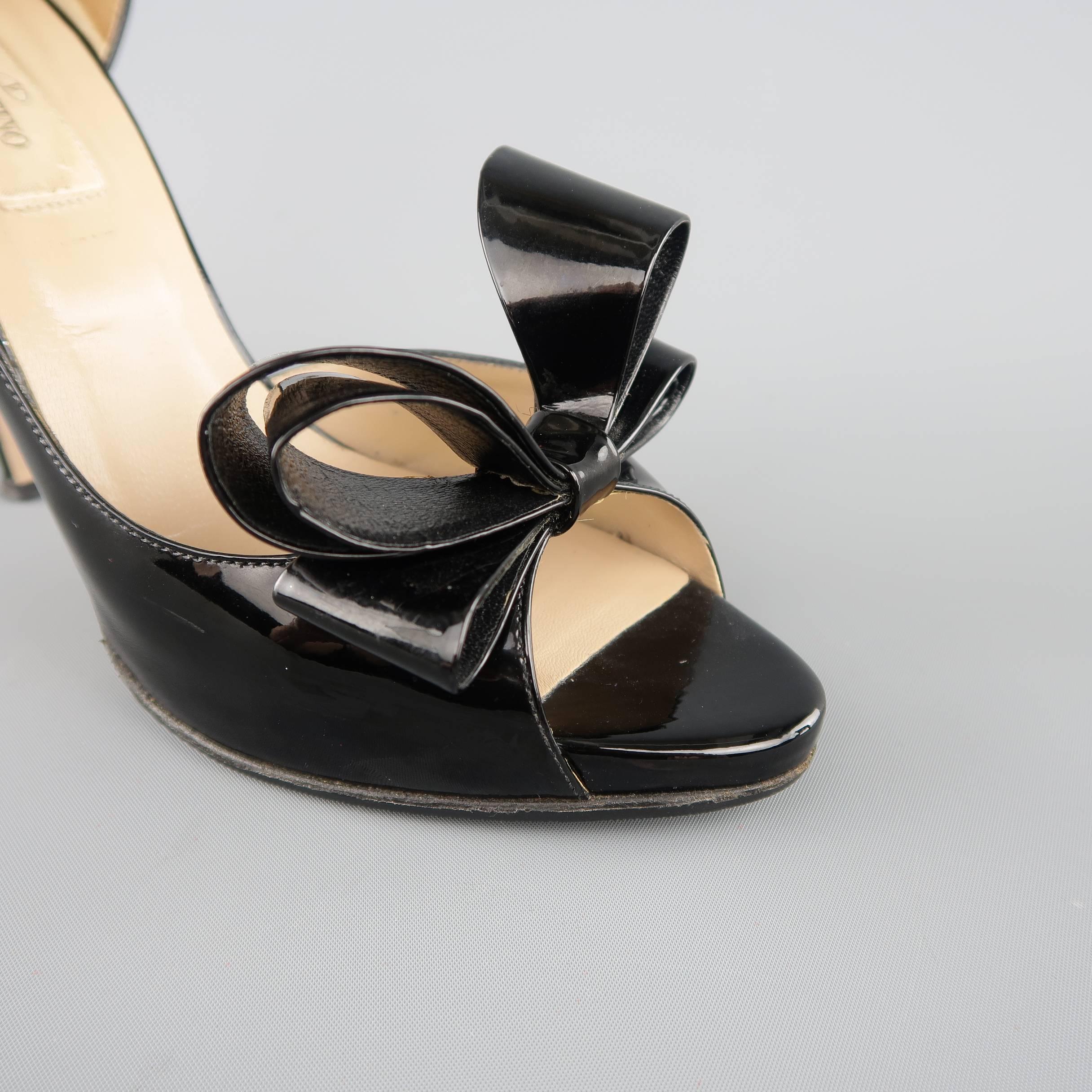 VALENTINO Size 8 Black Patent Leather Bow D'Orsay Platform Pumps In Good Condition In San Francisco, CA