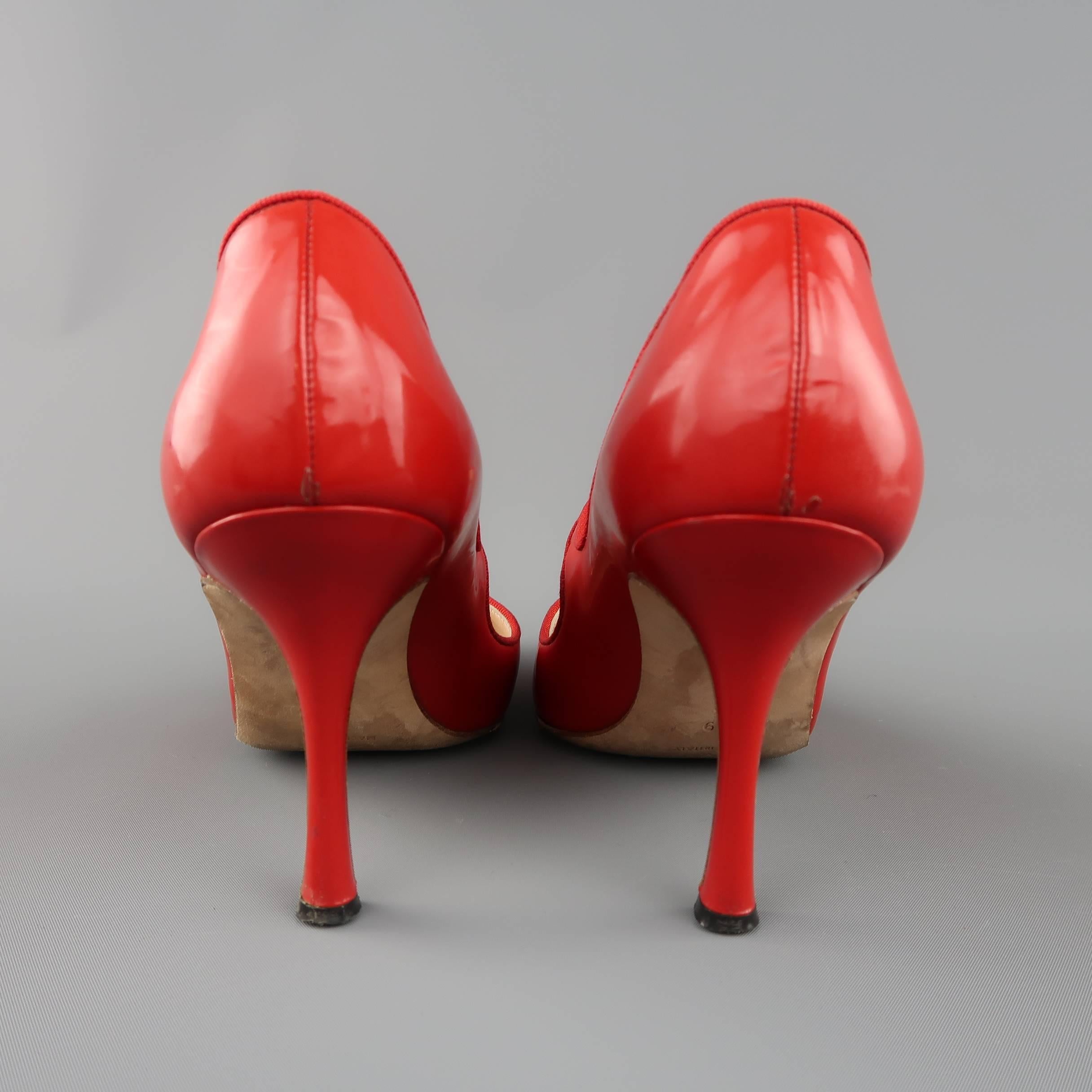 MANOLO BLAHNIK Size 9 Red Pointed Mary Jane Campari Pumps In Good Condition In San Francisco, CA