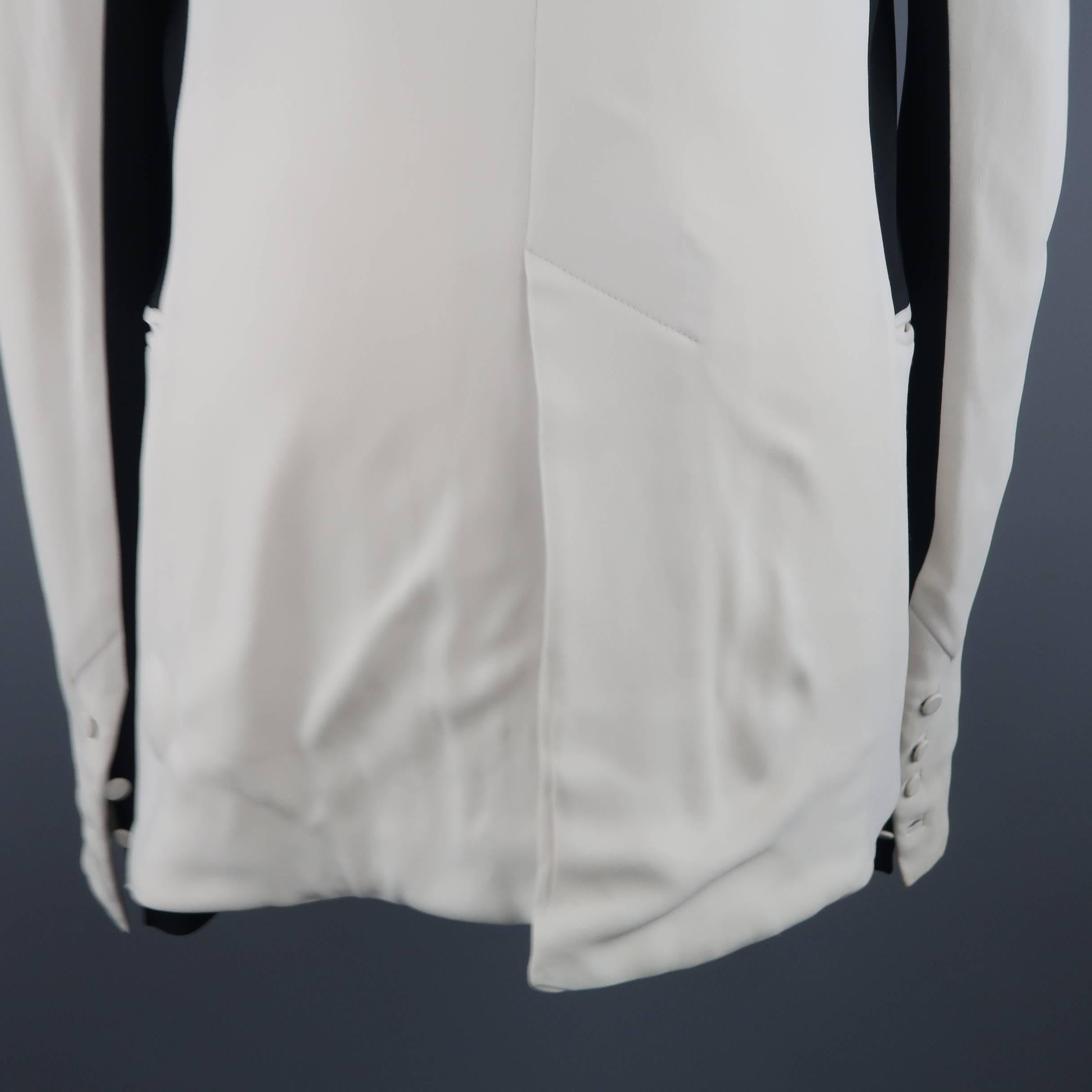 Gareth Pugh White and Black Open Front Structured Cold Shoulder Jacket 3
