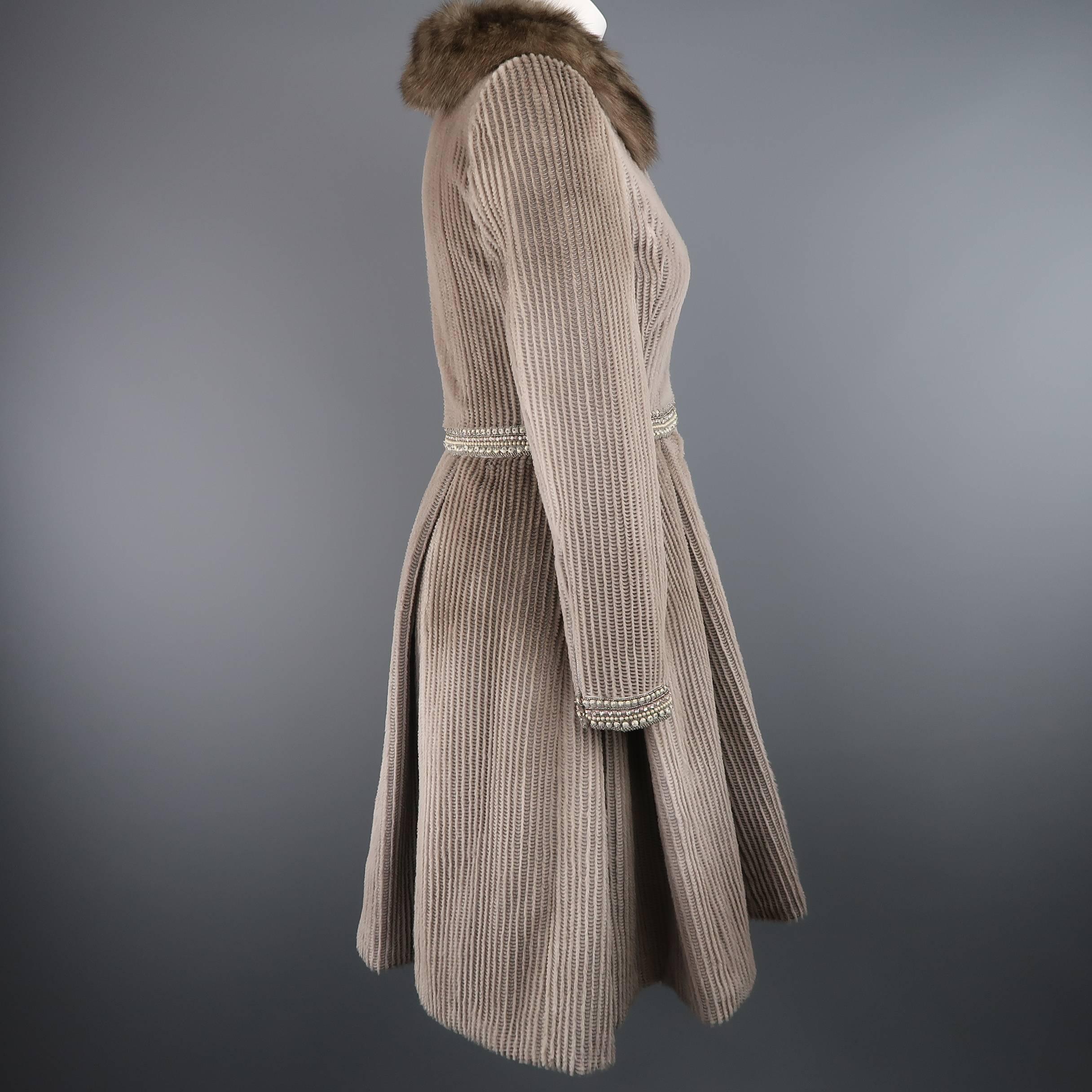 Dennis Basso Taupe Perforated Mink Sable Collar Pleated Skirt Cocktail Dress In Good Condition In San Francisco, CA