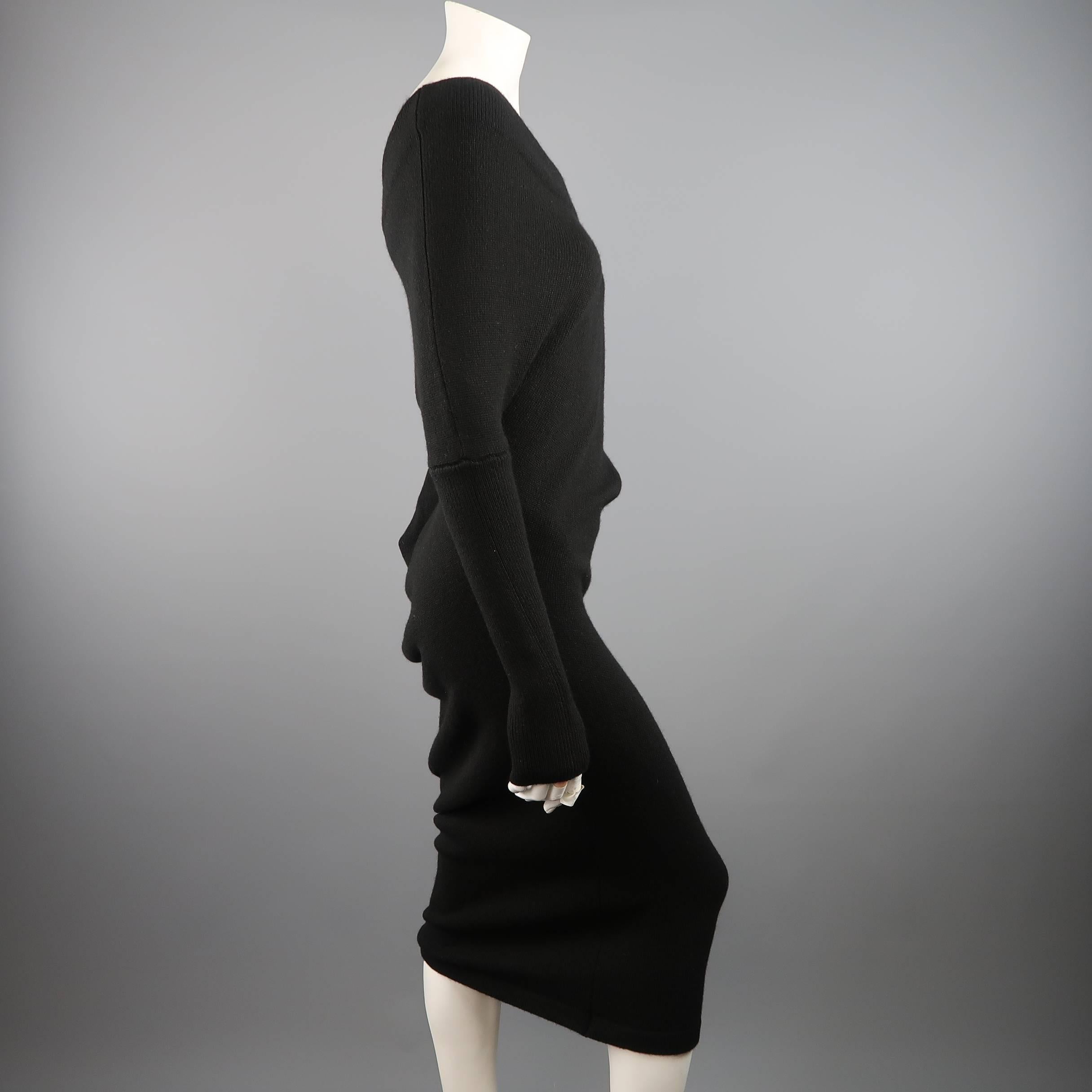 TOM FORD Size M Black Cashmere Asymmetrical Off Shoulder Slouch Dress In New Condition In San Francisco, CA