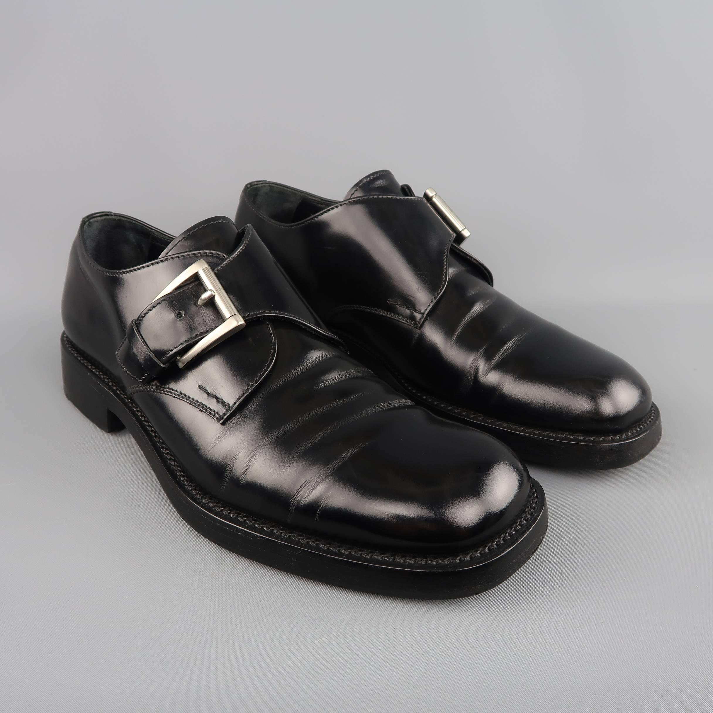 prada square toe shoes