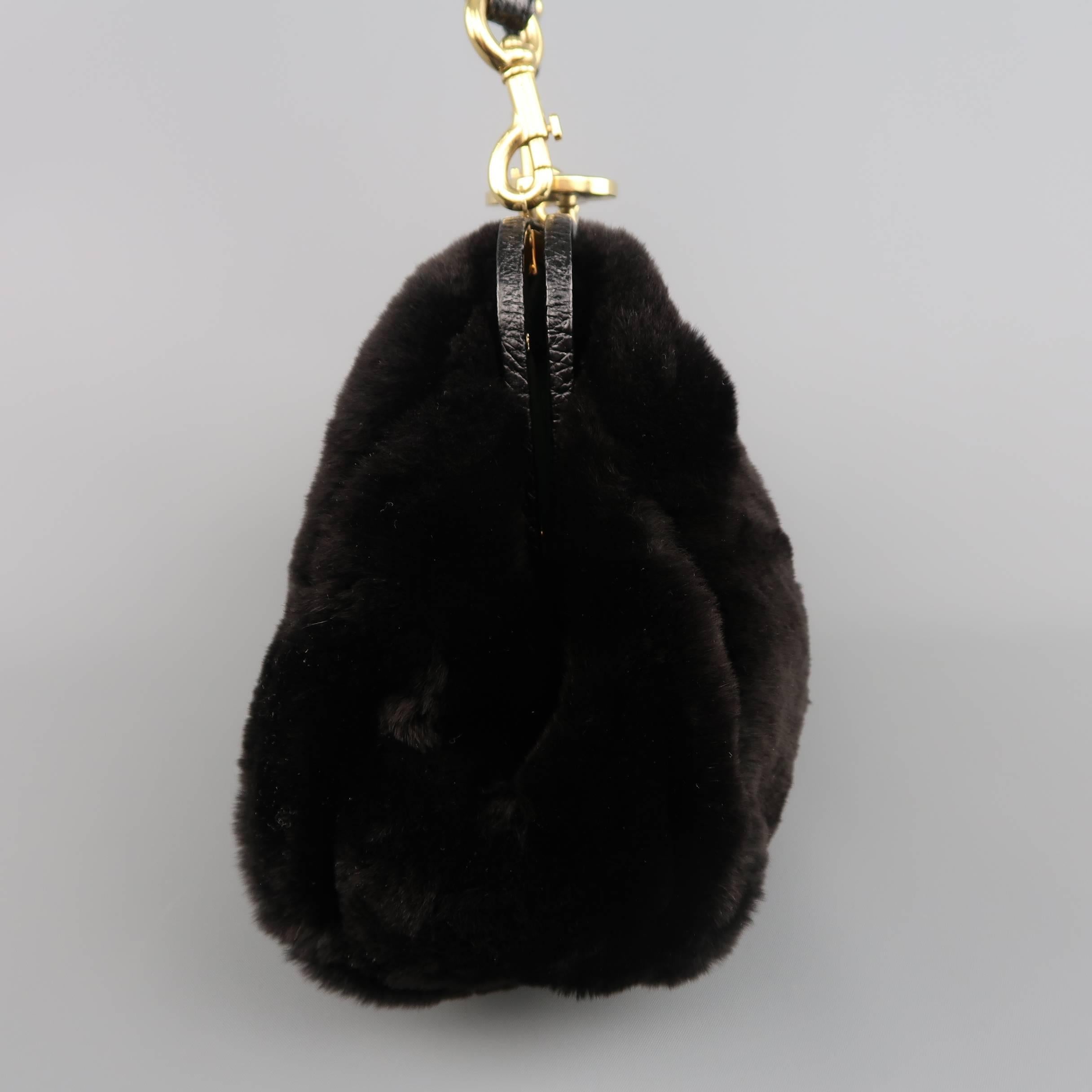 Marc Jacobs Black Mink Fur Gold Kiss Lock Chain Purse Handbag In Excellent Condition In San Francisco, CA