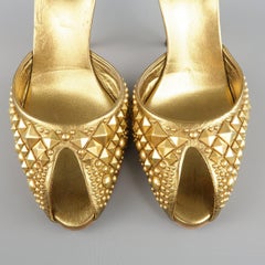 GUCCI Size 9.5 Gold Pyramid Studded Leather Peep Toe Mule