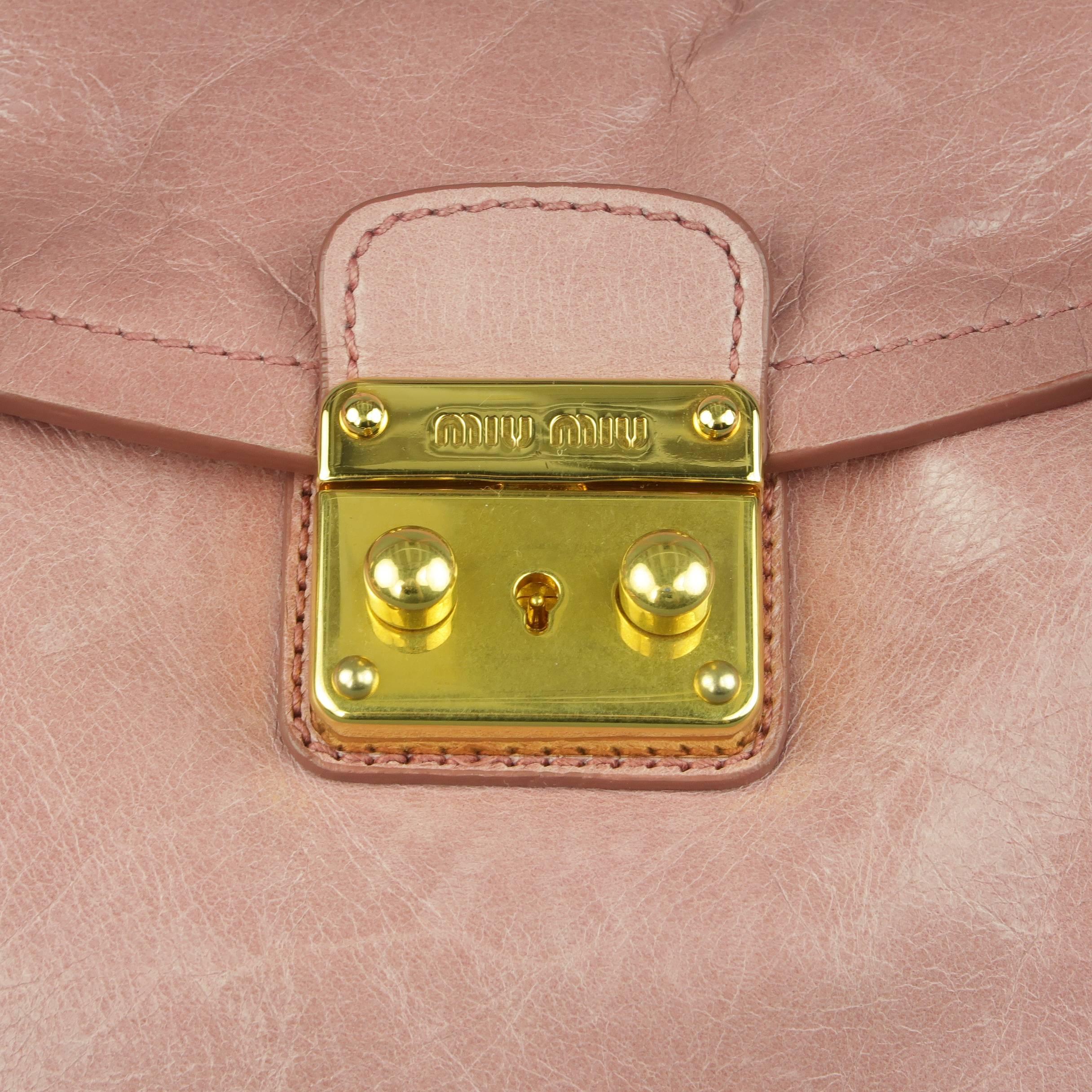 Beige MIU MIU Pink Textured Leather Gold Lock Shoulder Handbag