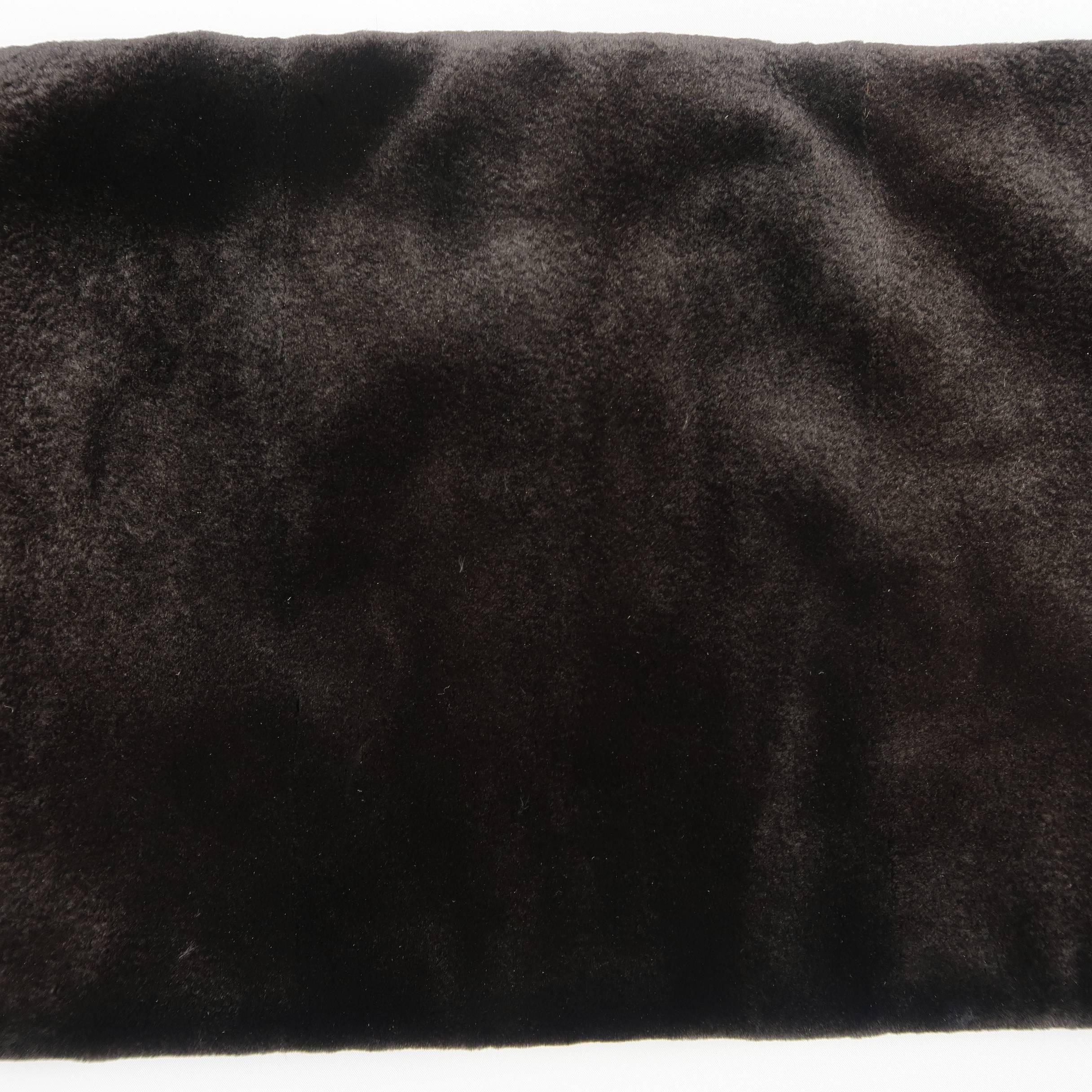 MARC JACOBS Black Fur Circle Tube Scarf In Excellent Condition In San Francisco, CA