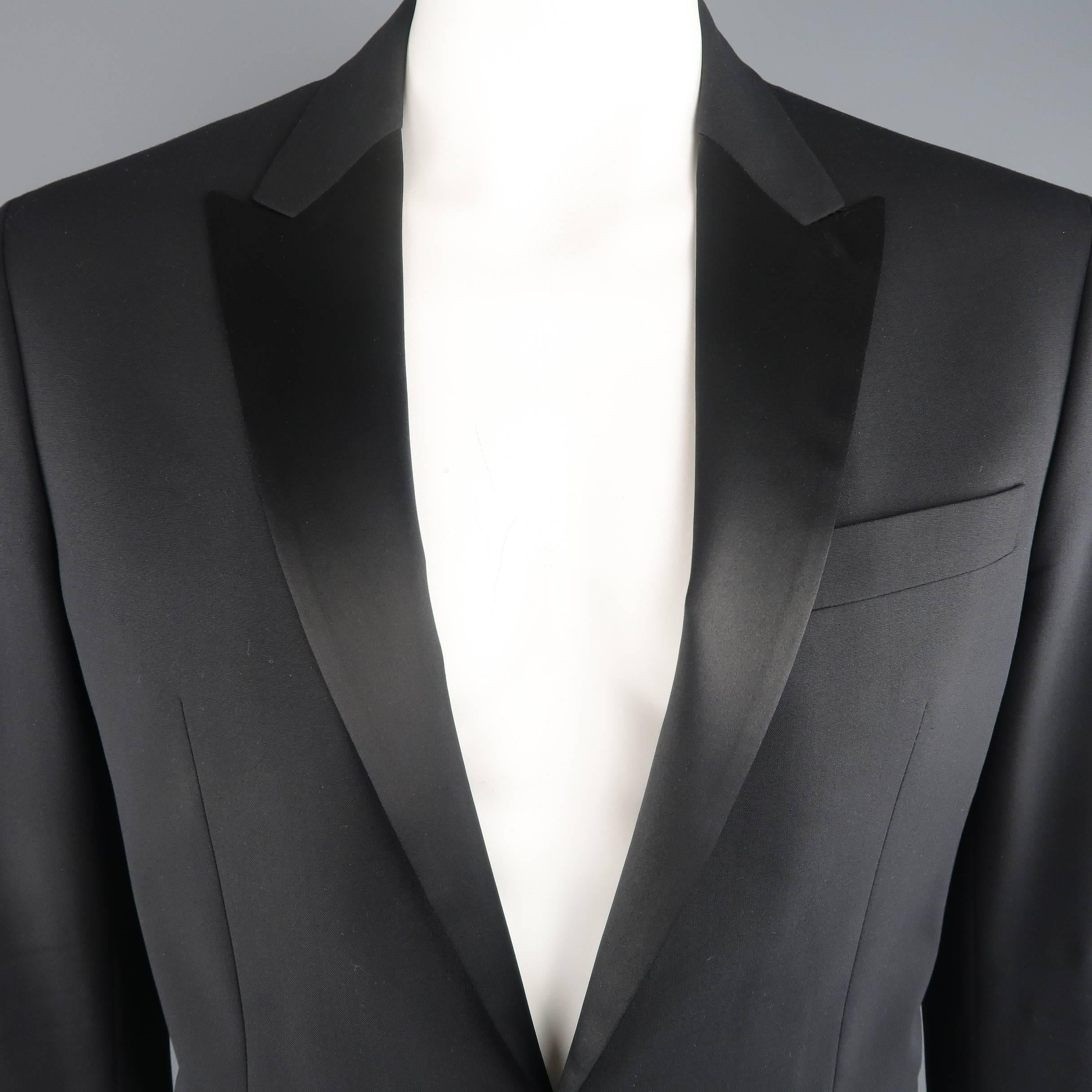 Men's DSQUARED2 44 Regular Black Wool Silk Peak Lapel Tuxedo Sport Coat In Excellent Condition In San Francisco, CA