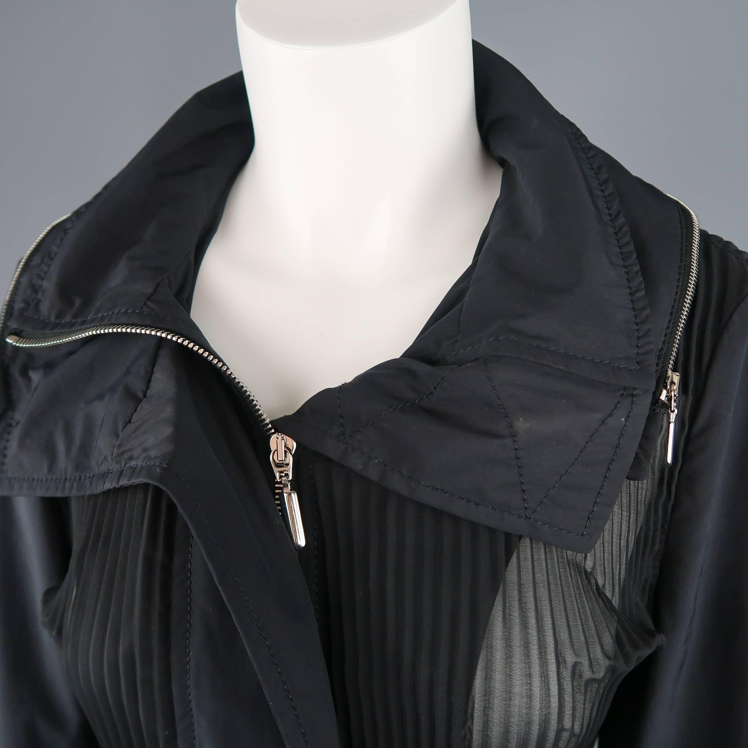 GIORGIO ARMANI Size 6 Black SHeer Pleated Zip Hood Jacket In Good Condition In San Francisco, CA