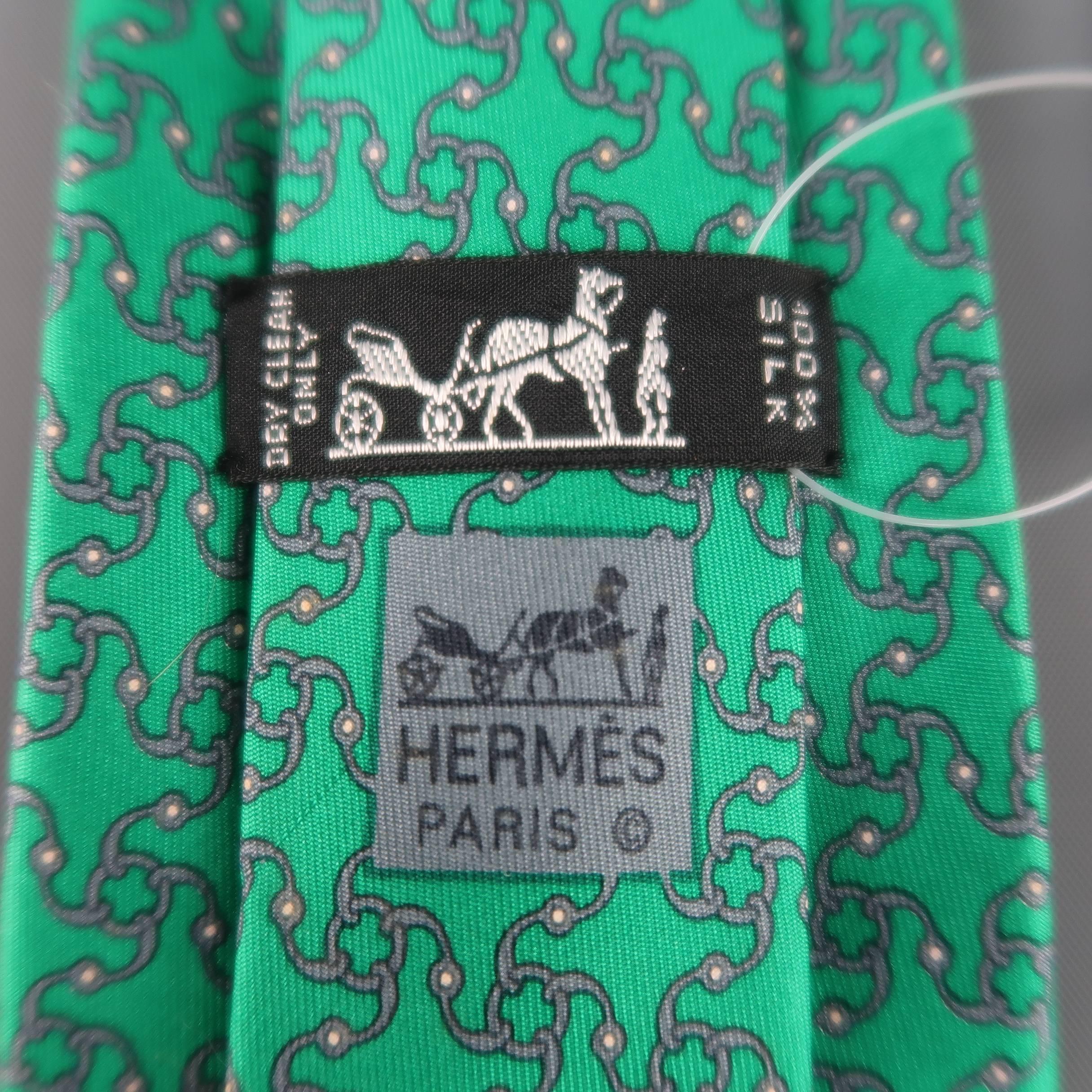 Men's HERMES Green & Grey Interlock Pattern Silk Tie 1