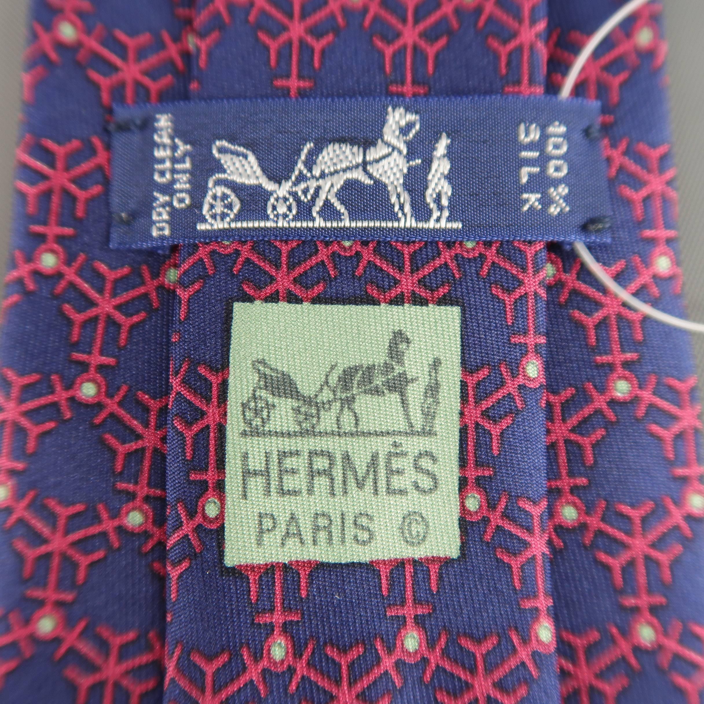 Gray Men's HERMES Navy & Red Interlock Snowflake Print Silk Tie