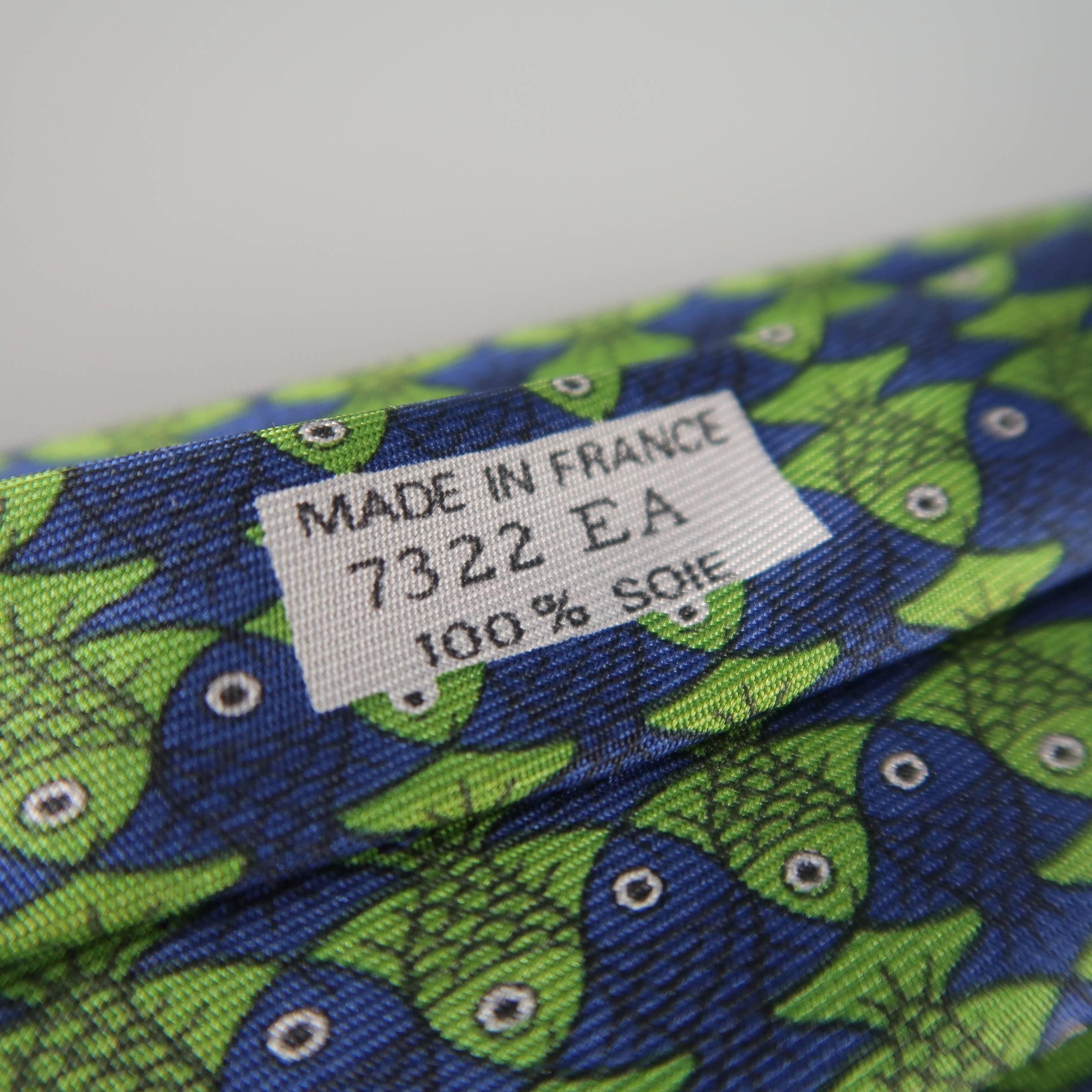 Men's HERMES Navy & Green Fish Print Silk Tie In Excellent Condition In San Francisco, CA