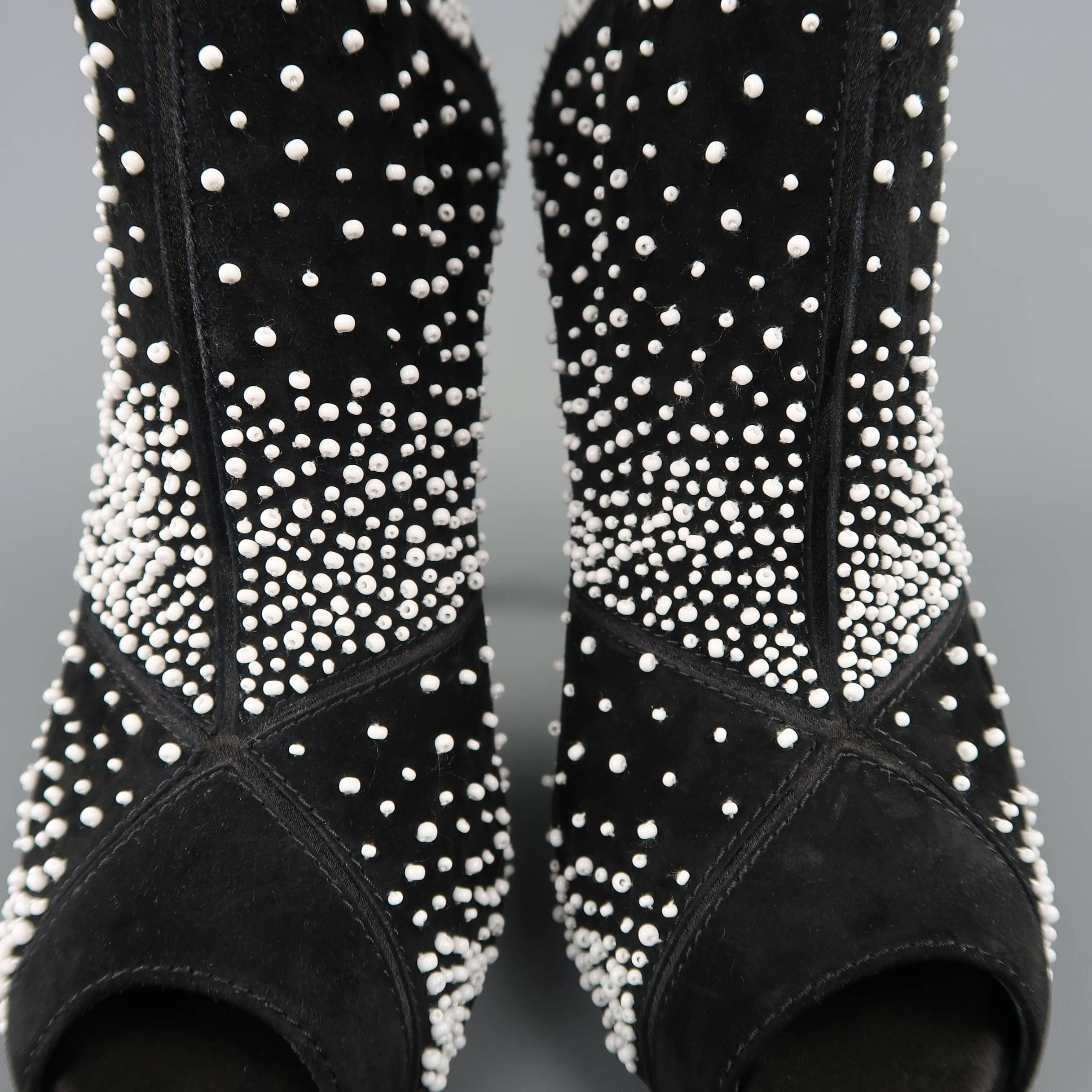 ROGER VIVIER Size 8.5 Black White Beaded Suede Peep Toe Booties In Excellent Condition In San Francisco, CA