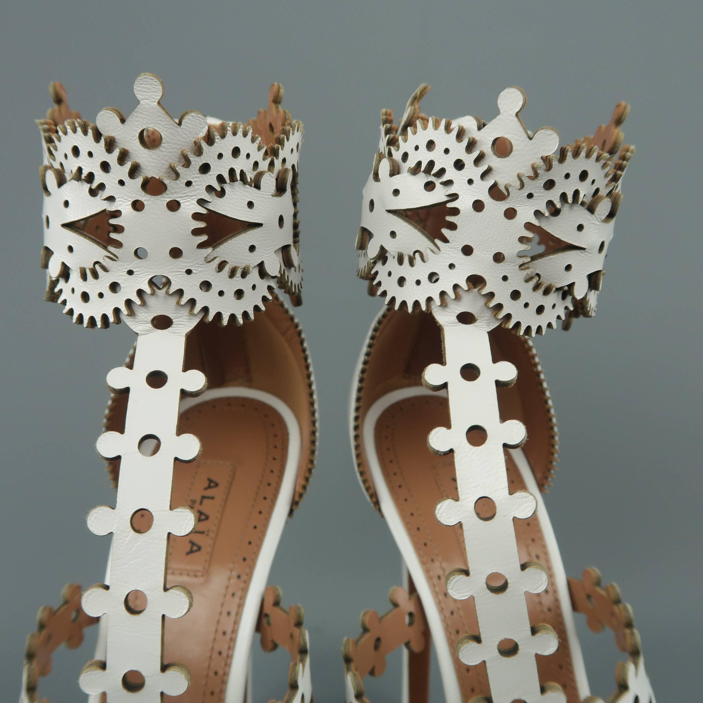 ALAIA Size 8.5 White Laser Cut Leather T Strap Sandals In New Condition In San Francisco, CA