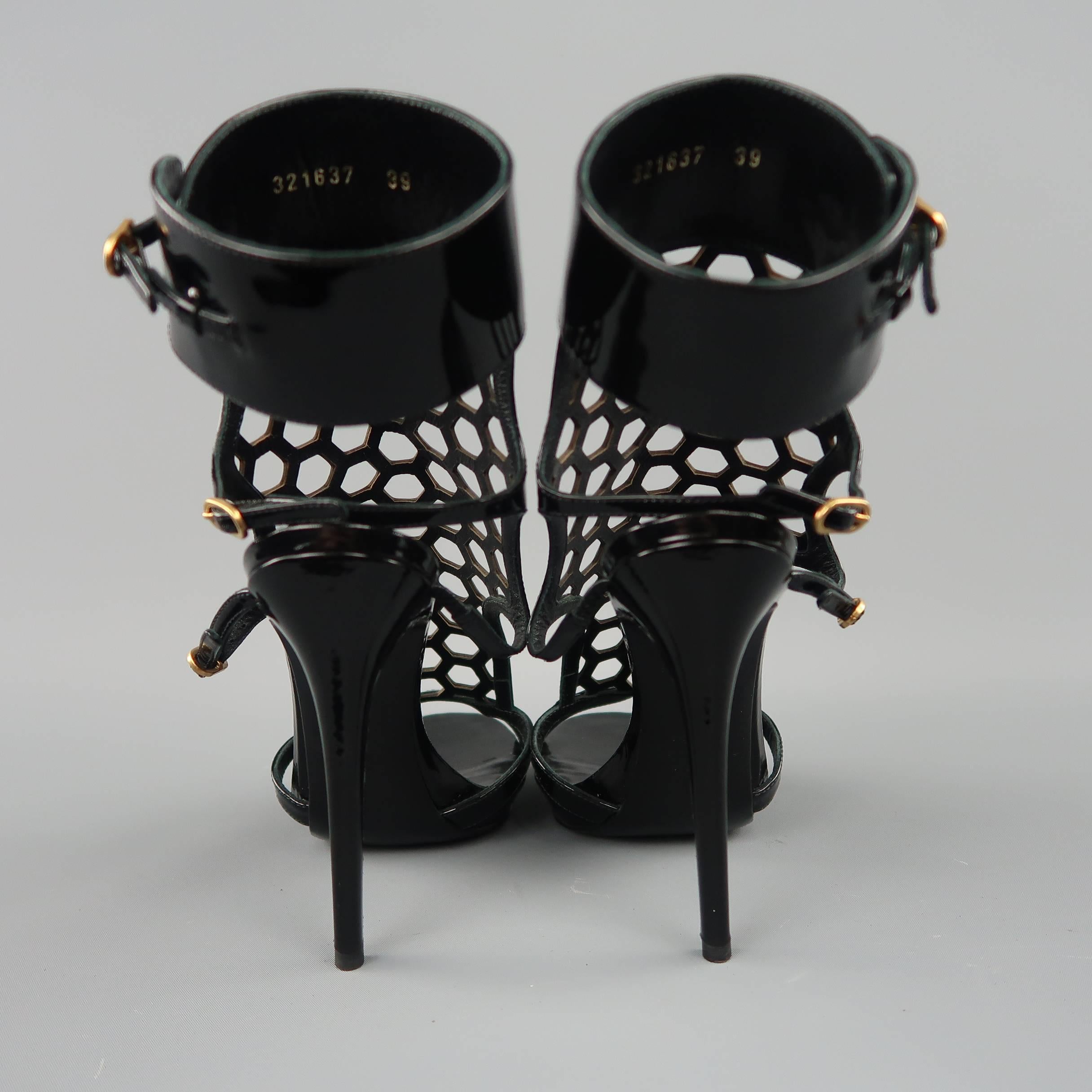 Women's ALEXANDER MCQUEEN Size 9 Black Patent Leather Honeycomb Cutout Sandals