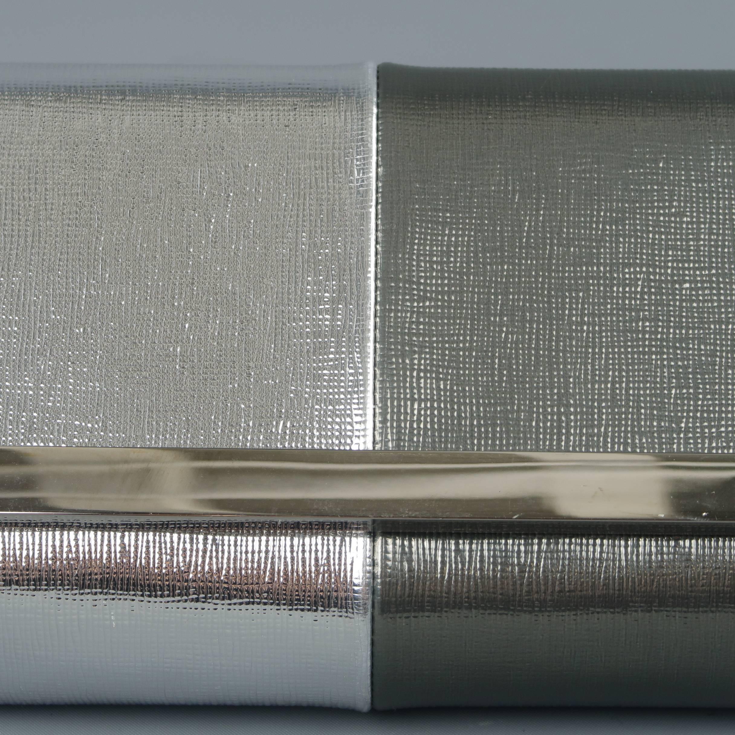FENDI Two Tone Metallic Silver Leather Evening Mini Rush Clutch Handbag In Excellent Condition In San Francisco, CA