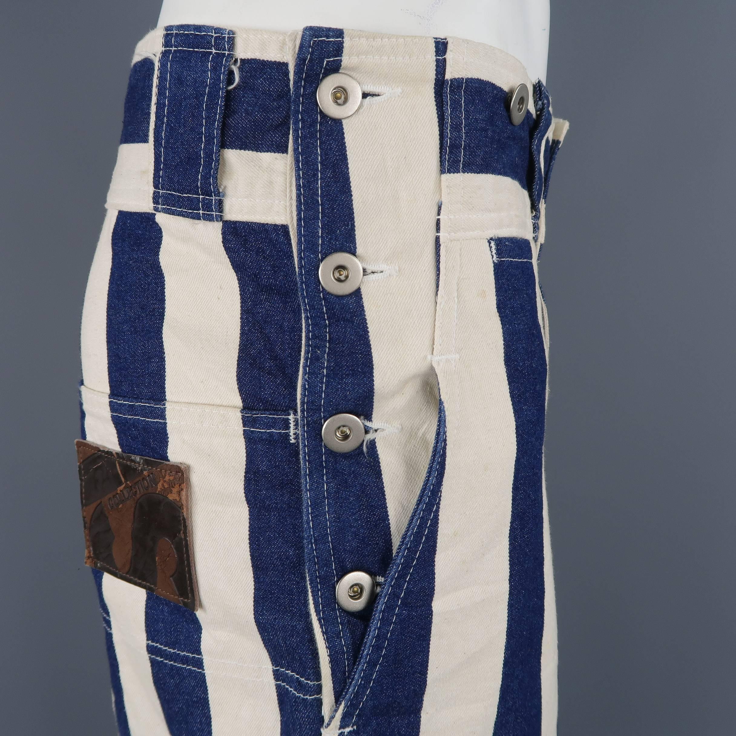 Issey Miyake Men's Beige and Navy Stripe Cotton Sailor Button Shorts 2