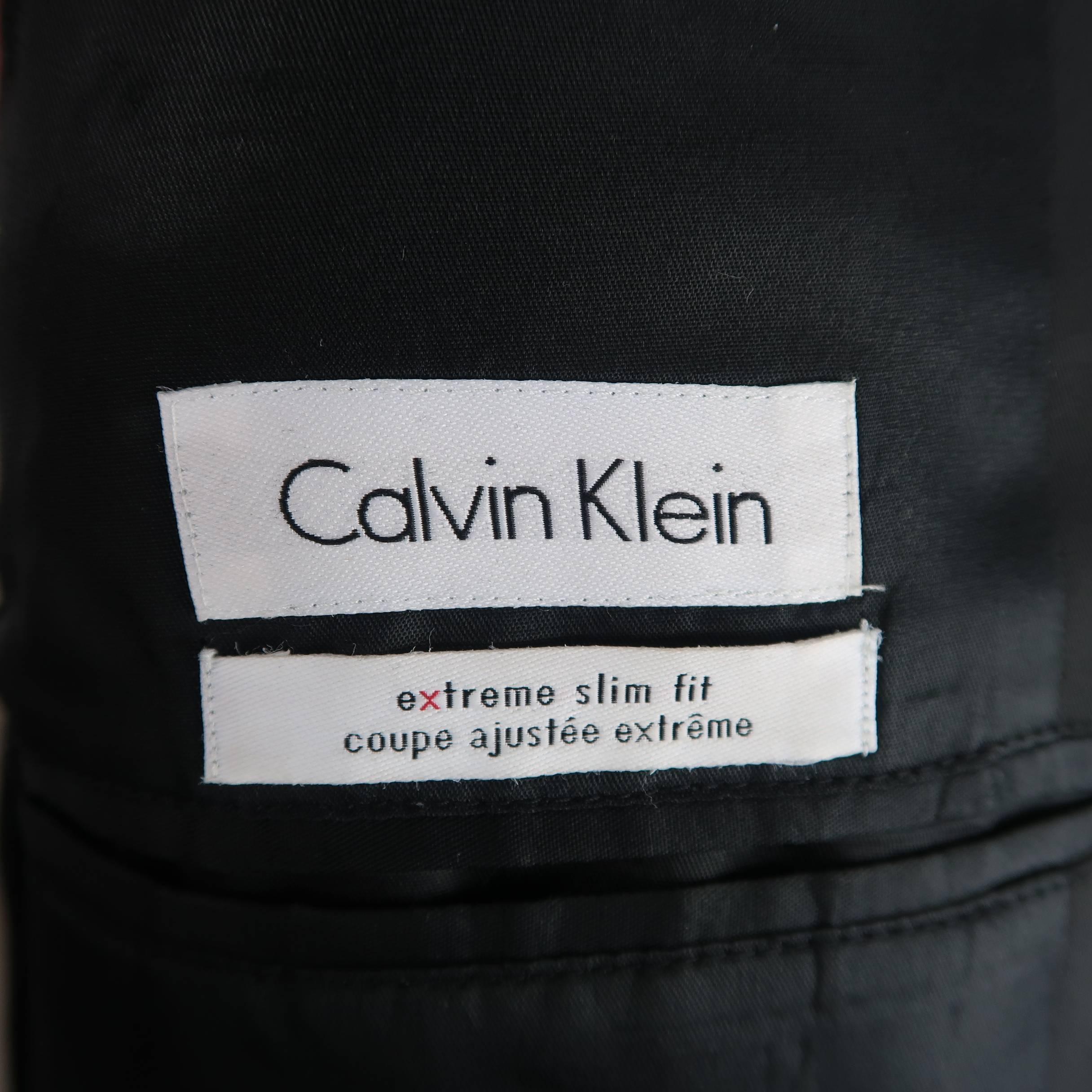 Calvin Klein Men's Regular Black Solid Twill Extreme Slim Fit Sport ...