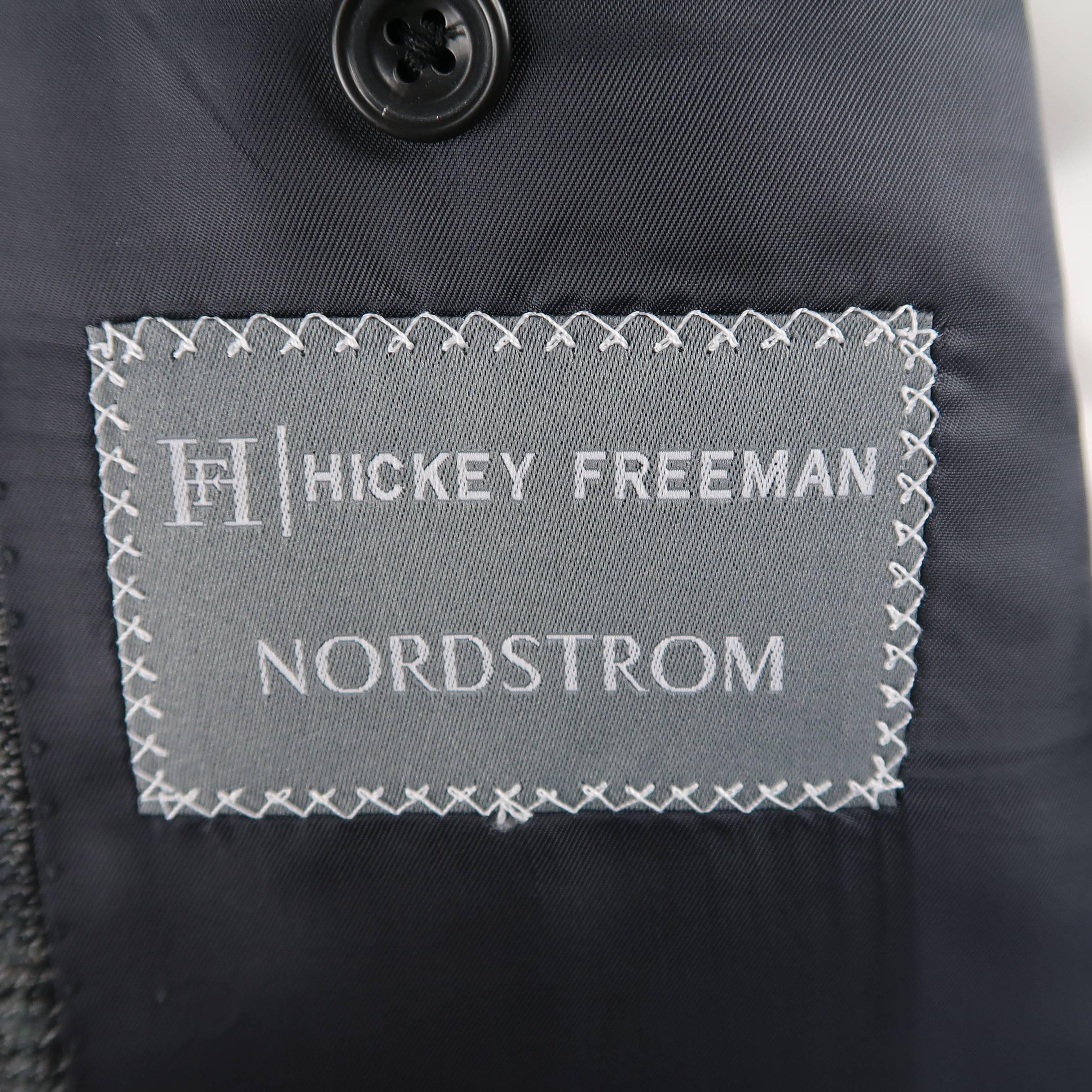 HICKEY FREEMAN 42 Regular Dark Gray Plaid Silk / Wool Notch Lapel Sport Coat  In Excellent Condition In San Francisco, CA