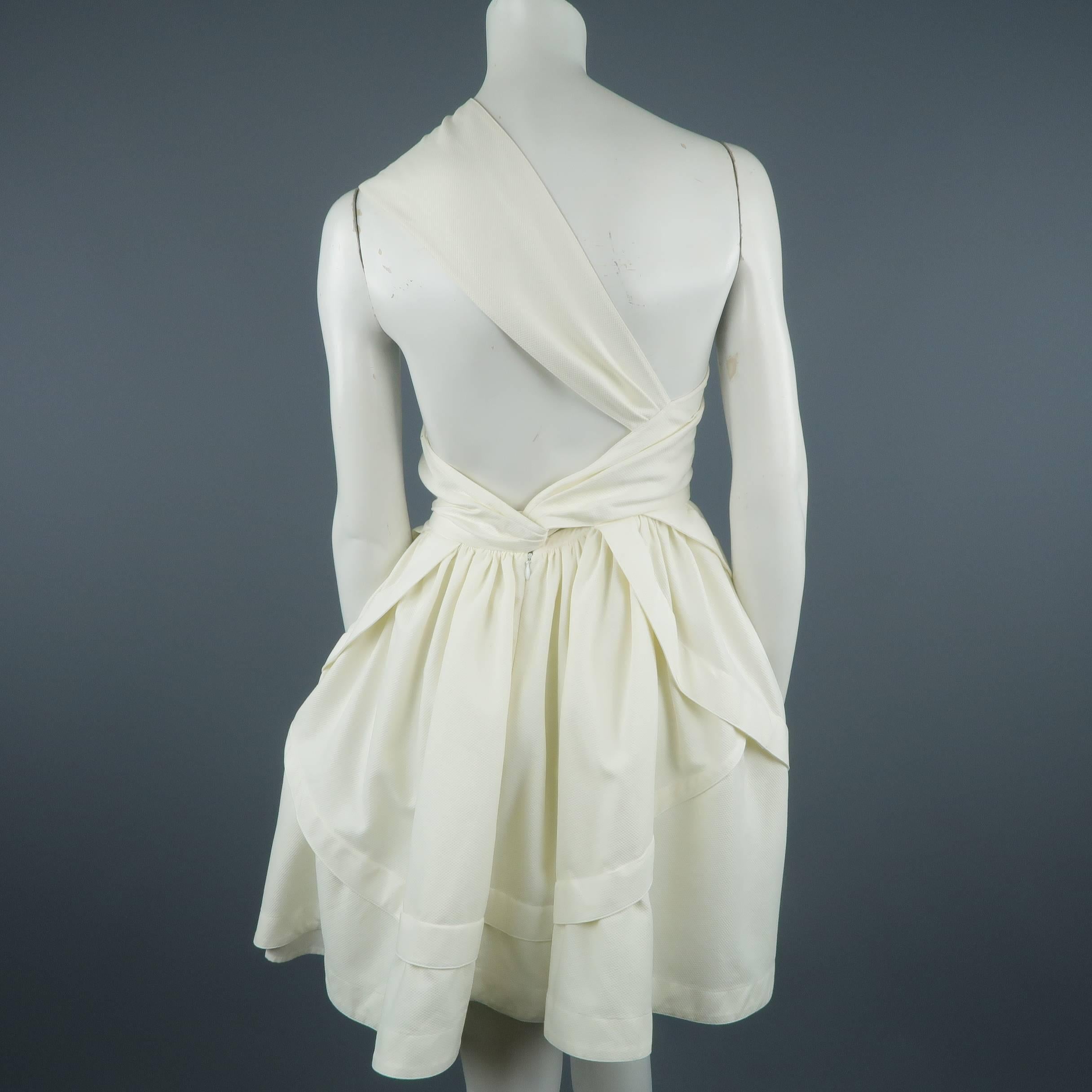 Alaia Dress - Size Small - Cream Cotton Asymmetrical Fit and Flare One Shoulder In Fair Condition In San Francisco, CA